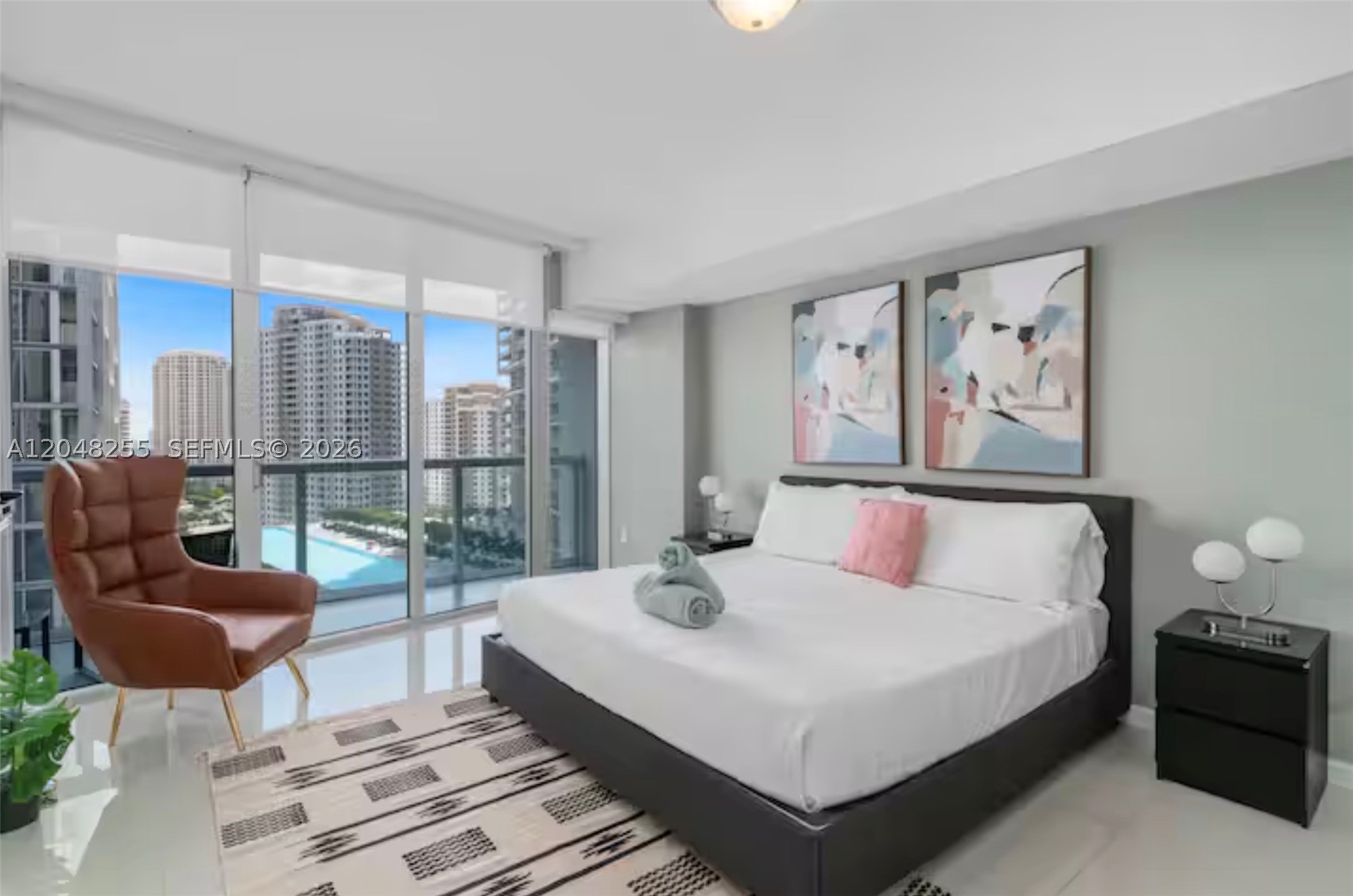 485 Brickell Ave #1901