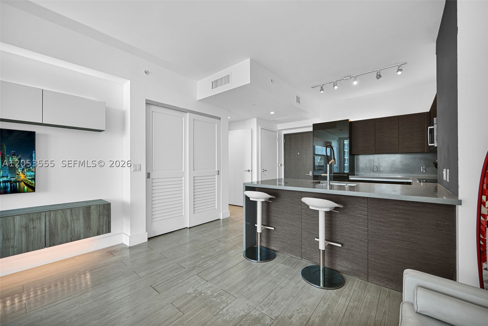 image The Bond on Brickell11