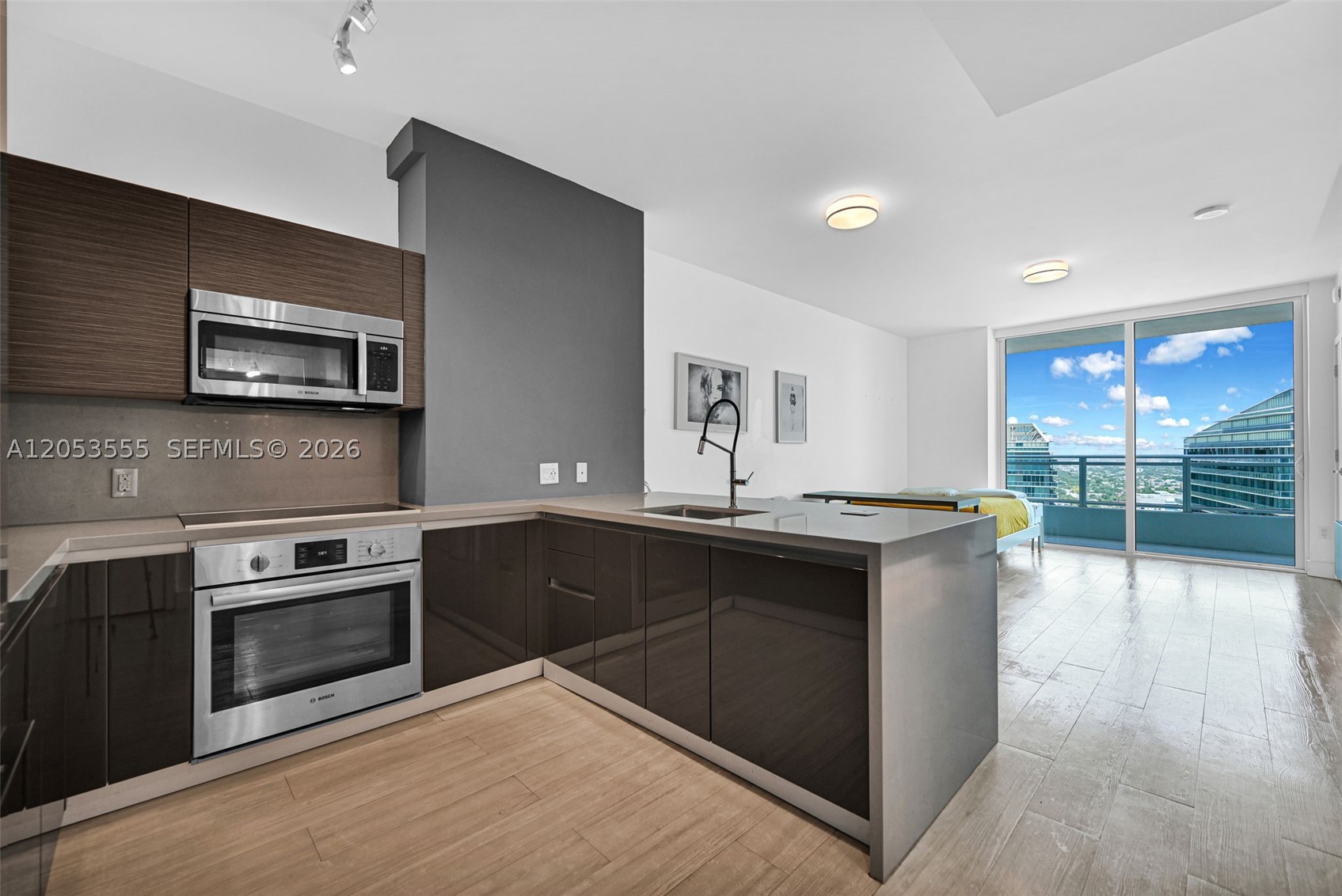 image The Bond on Brickell16