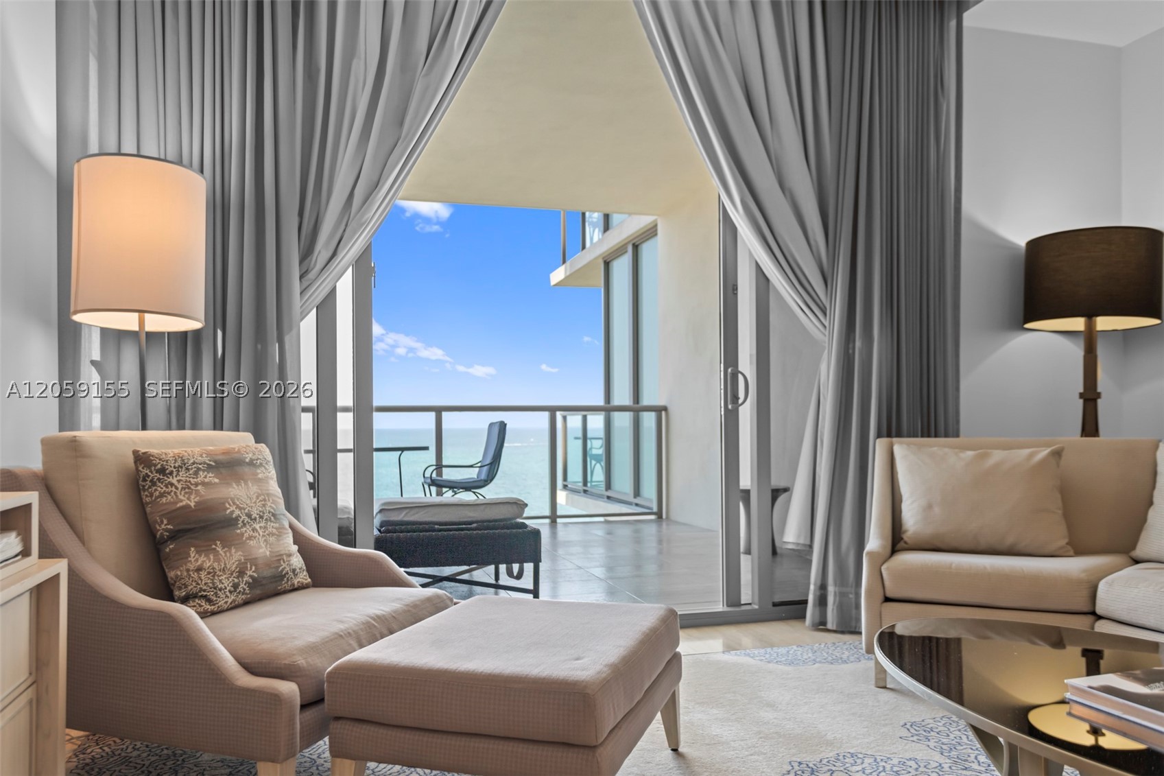 image St Regis Bal Harbour Center28