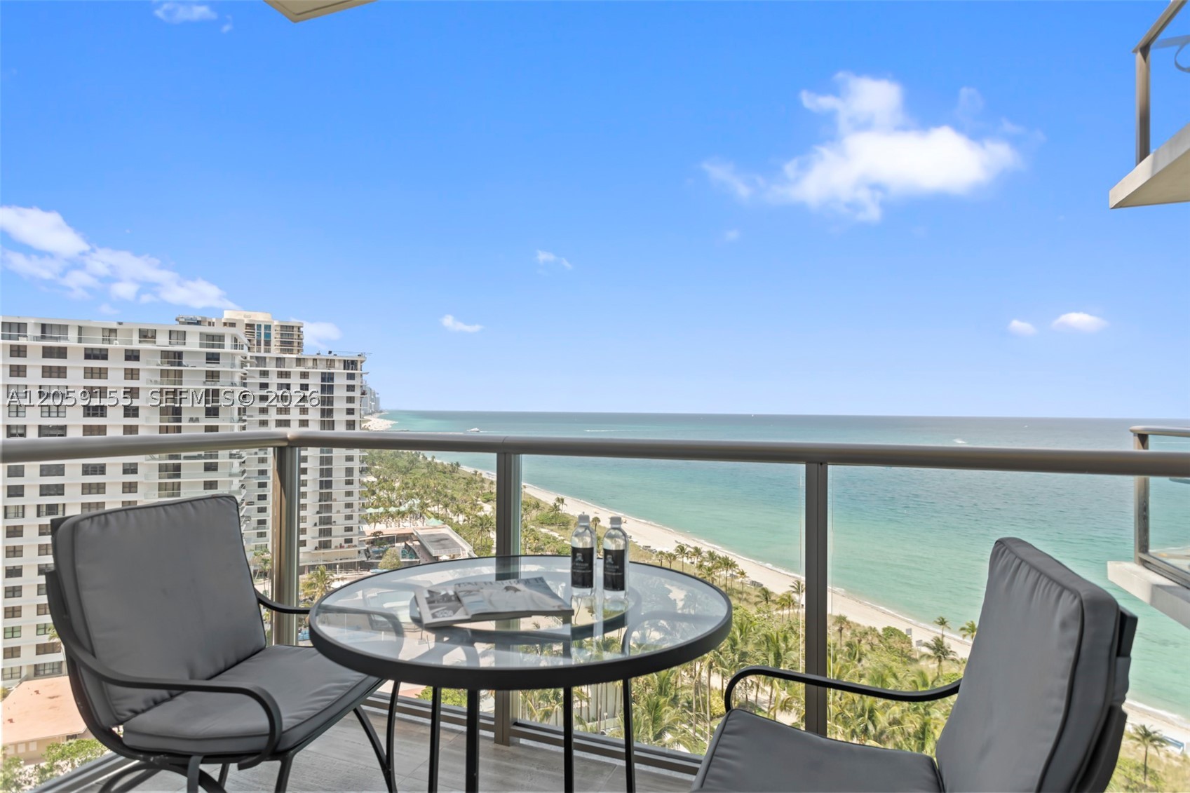 image St Regis Bal Harbour Center31