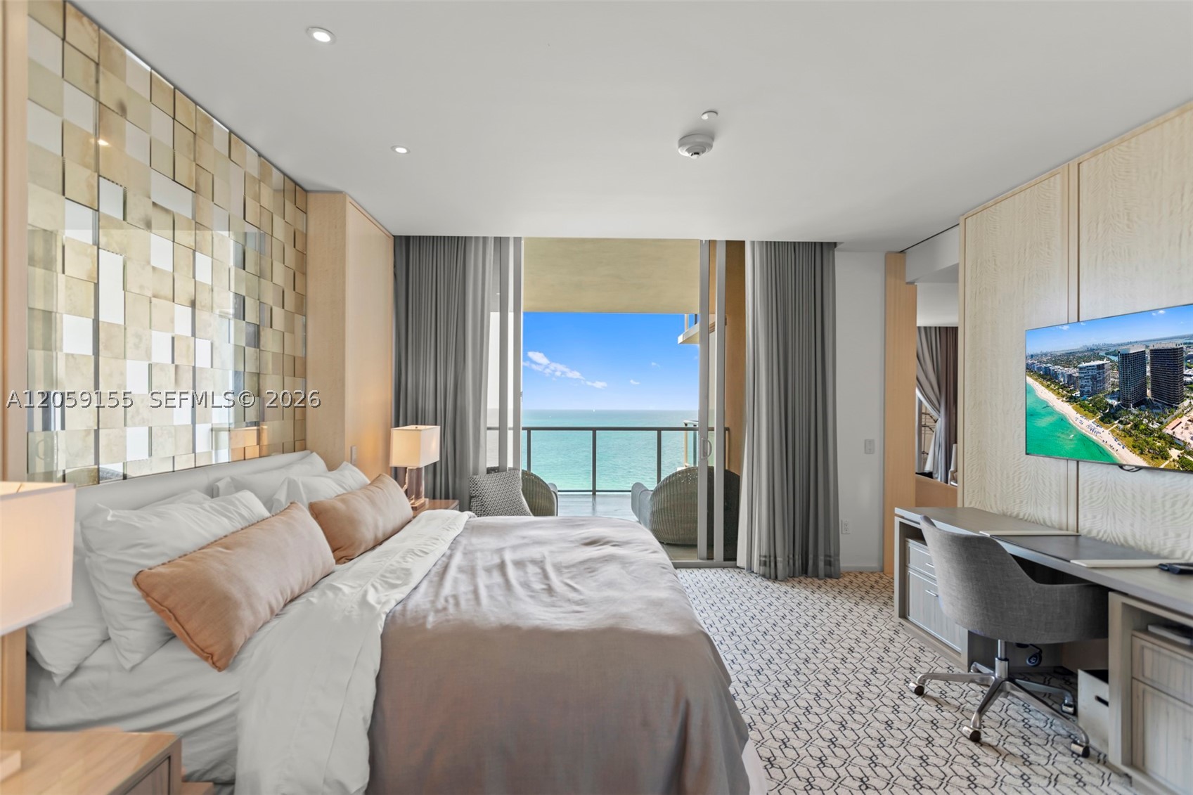 image St Regis Bal Harbour Center35