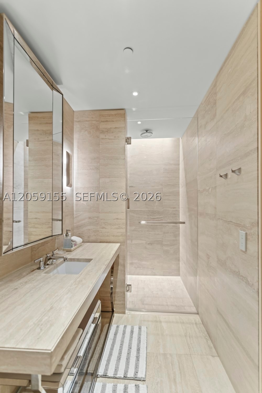 image St Regis Bal Harbour Center8