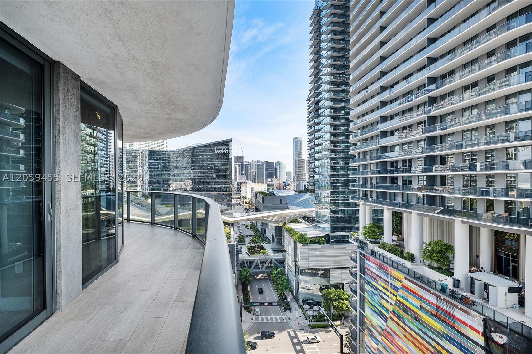 image Brickell Heights East35