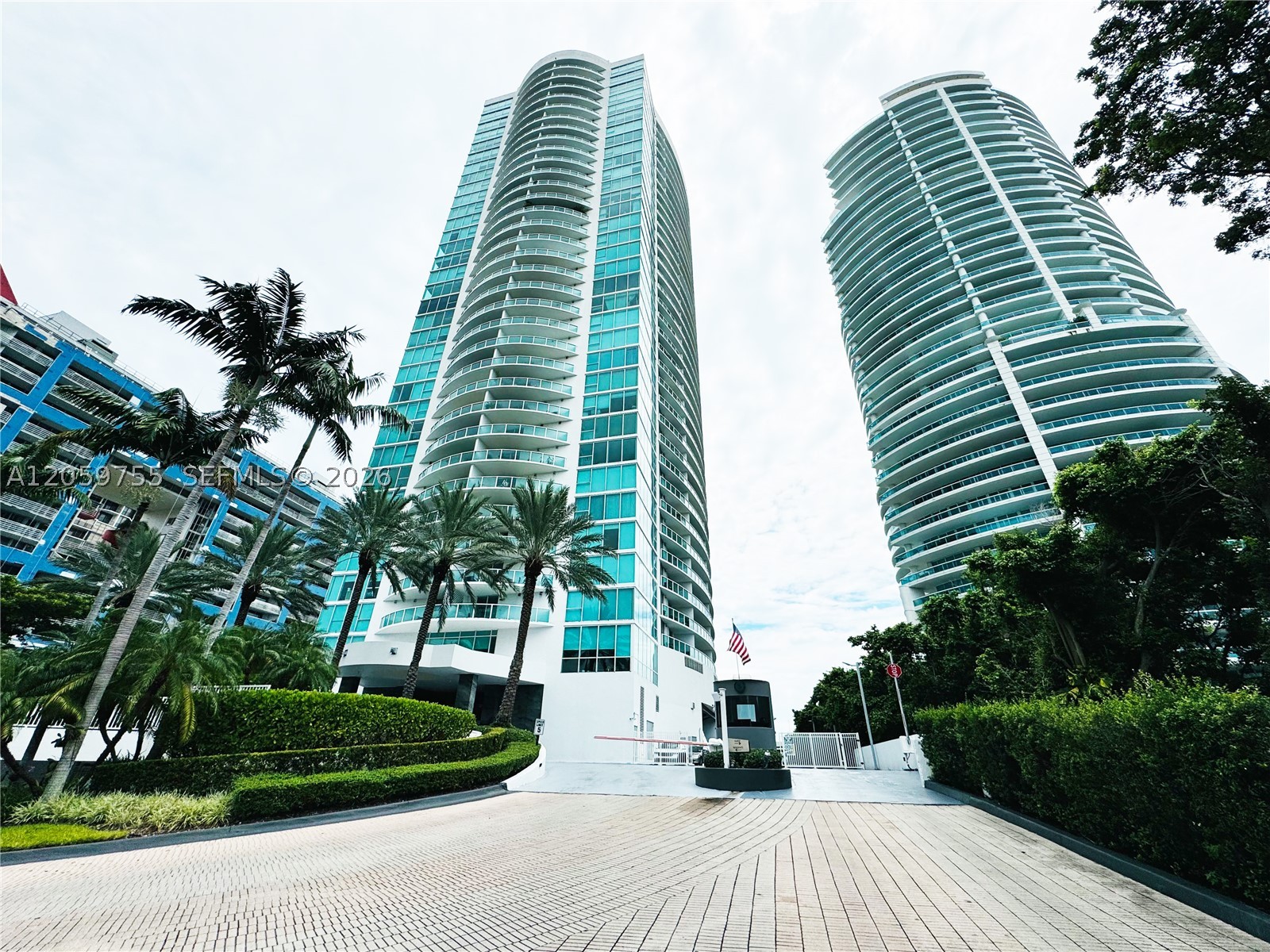 image Skyline on Brickell0