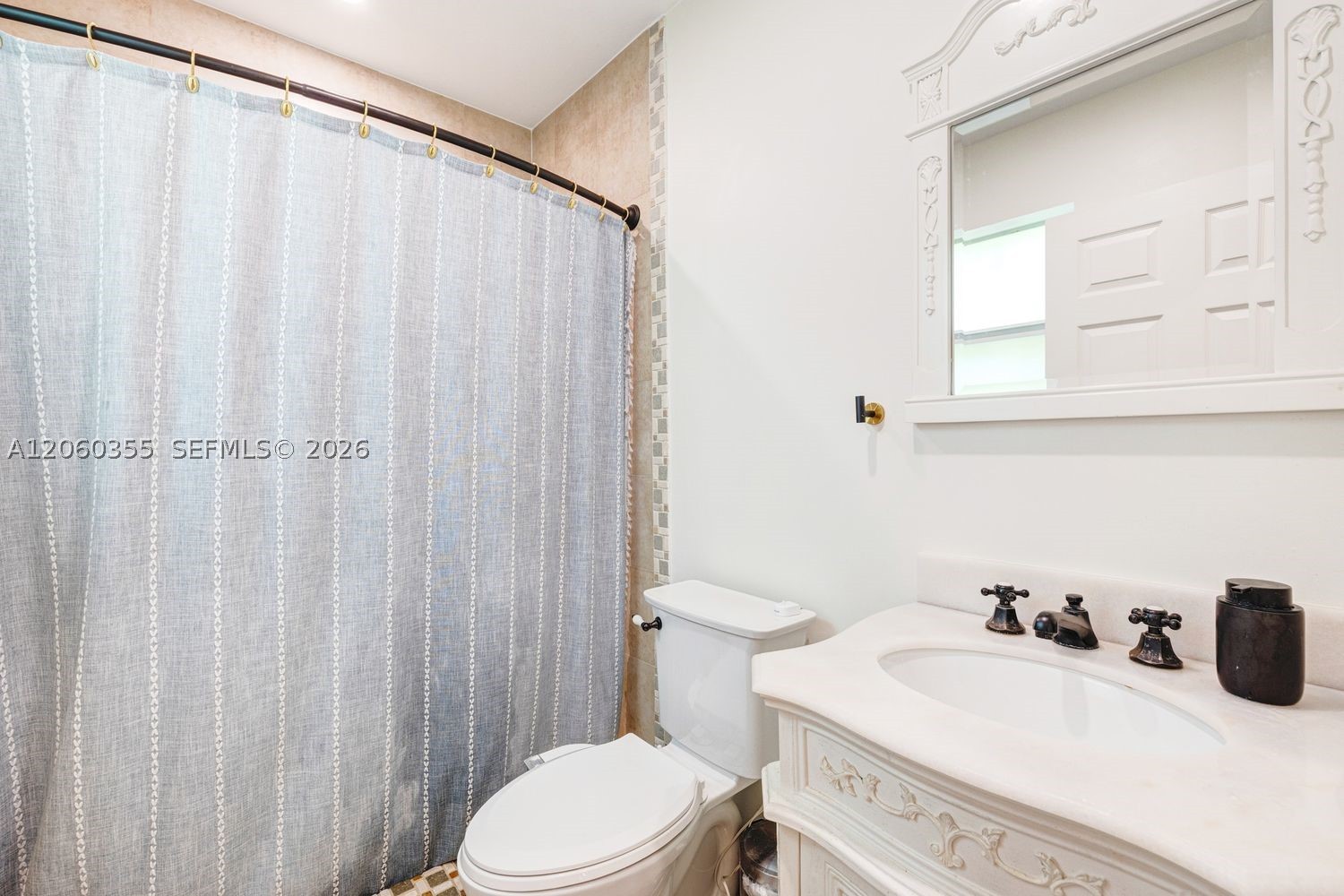 815 Monterey St Coral Gables, FL 33134