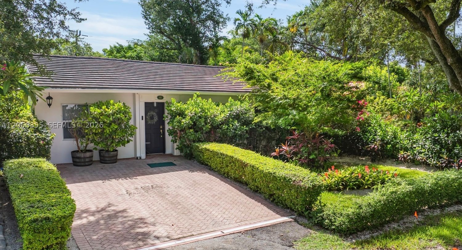 815 Monterey St Coral Gables, FL 33134