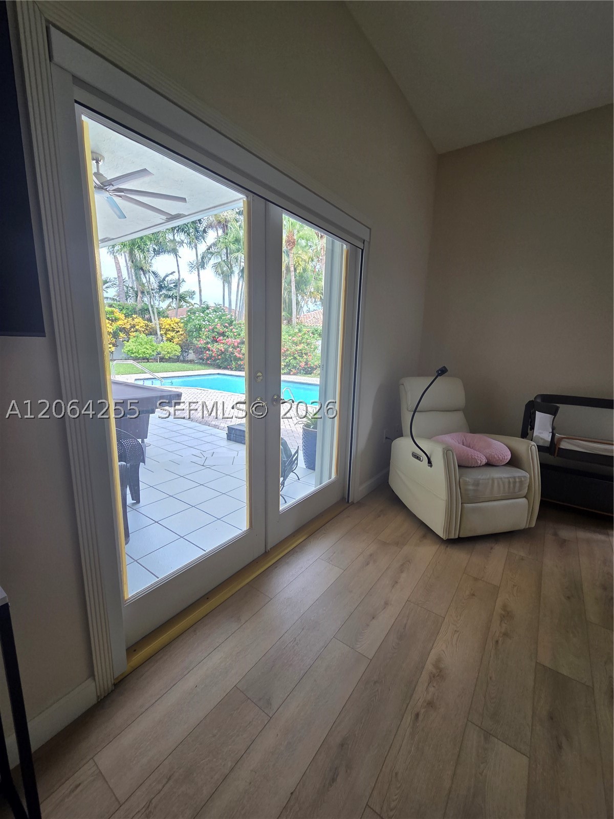 8235 SW 85th Ter Miami, FL 33143