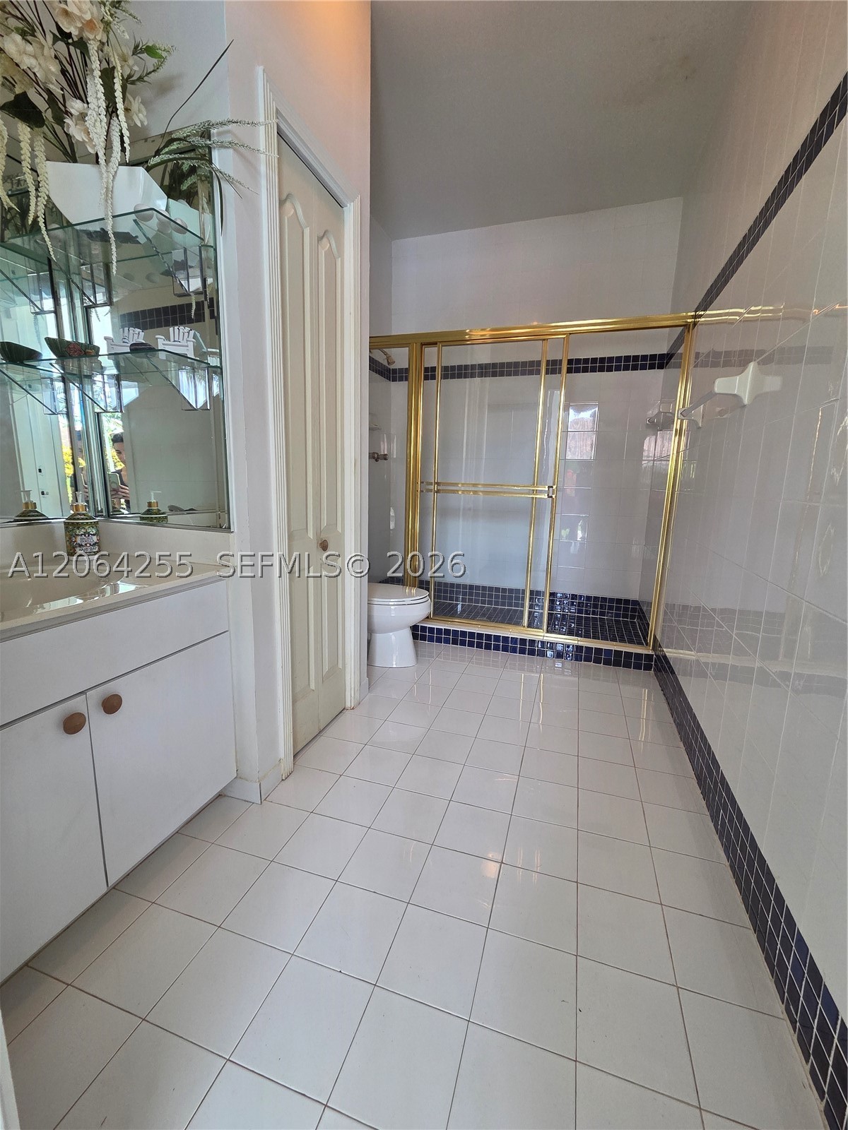 8235 SW 85th Ter Miami, FL 33143