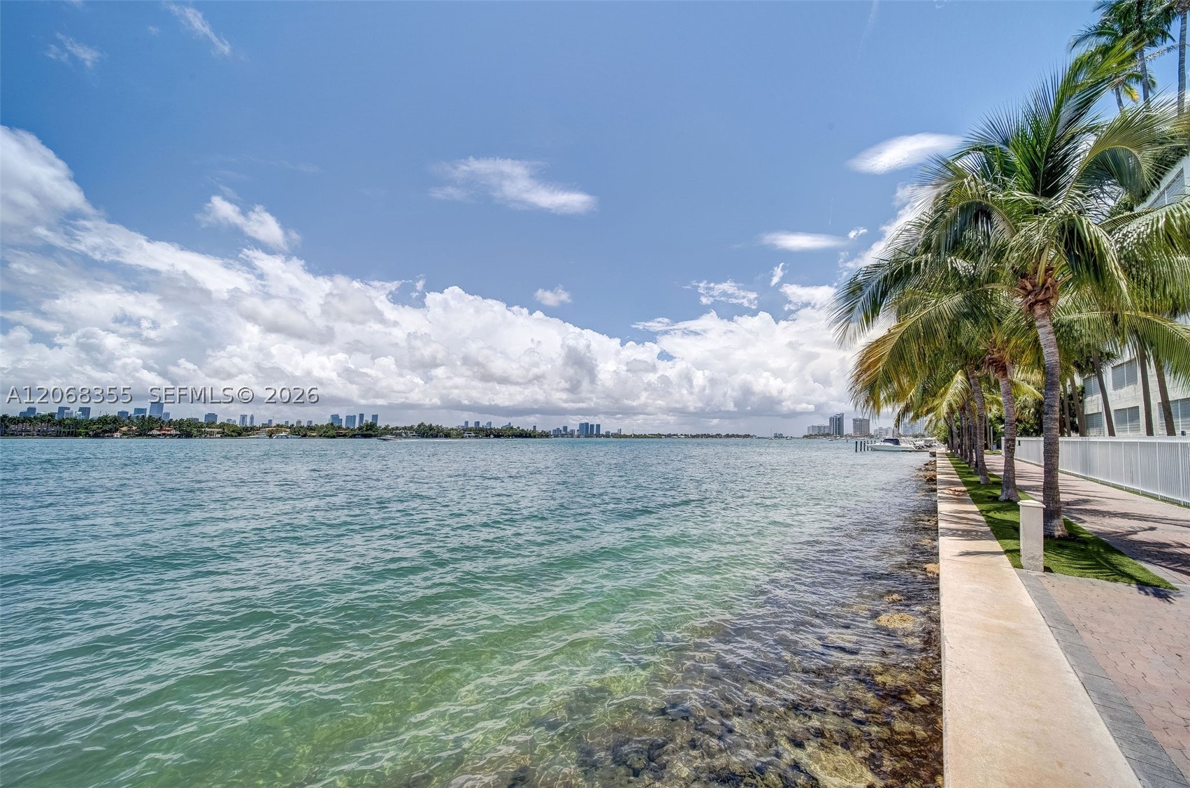 image The Floridian28
