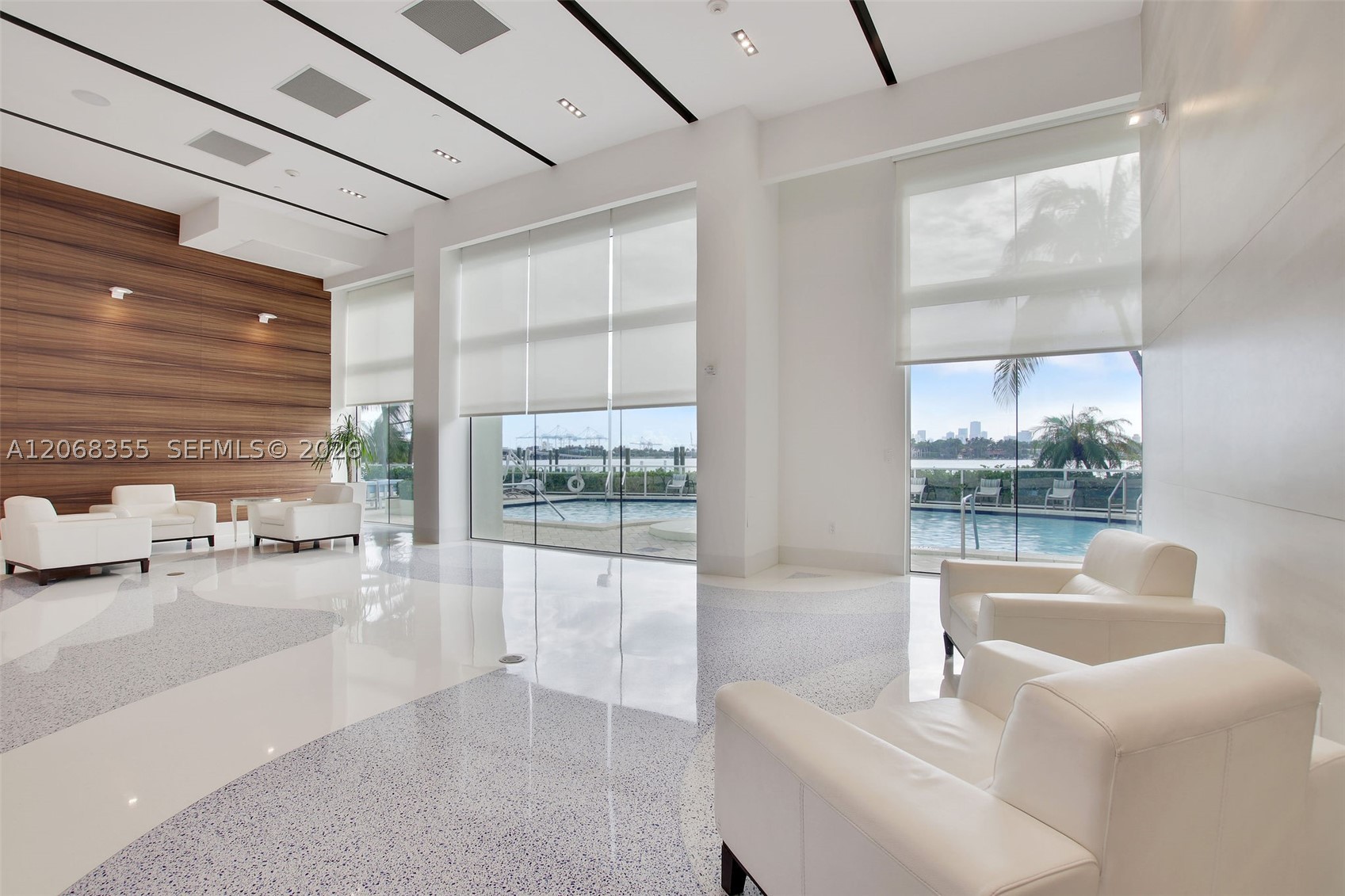 image The Floridian29