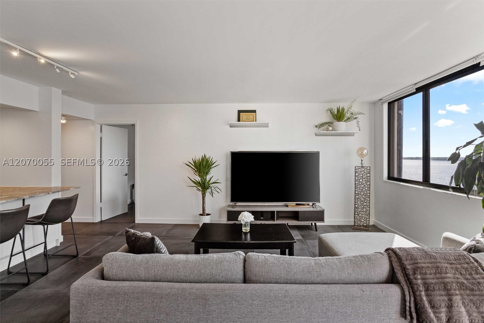 image Brickell Key Two10