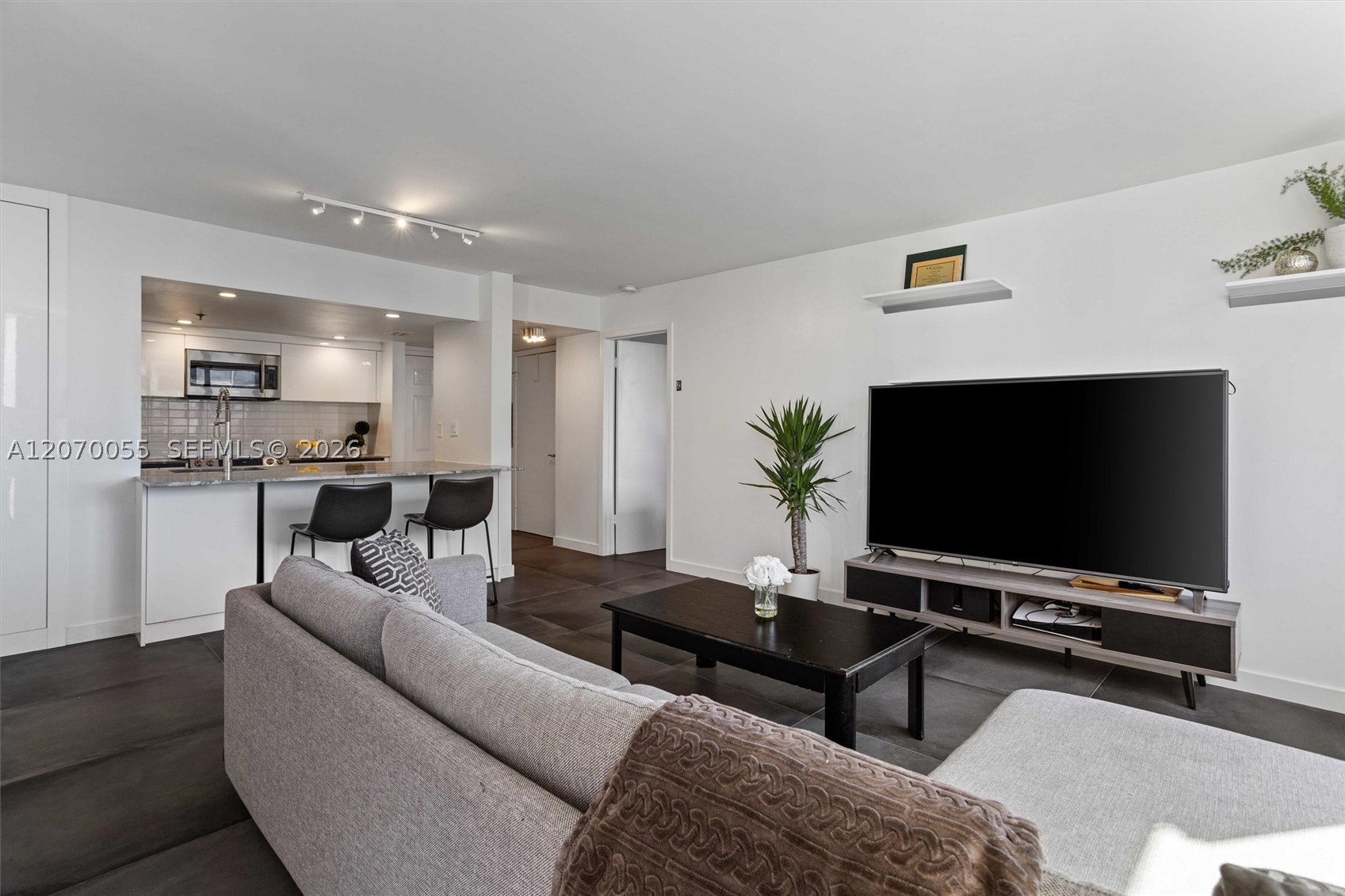 image Brickell Key Two11