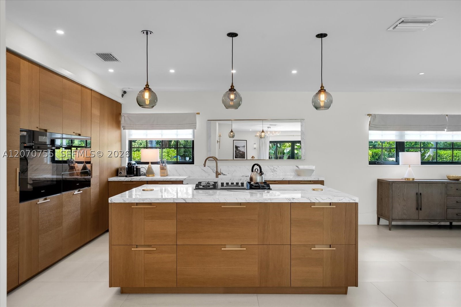 287 Palm Ave Miami Beach, FL 33139