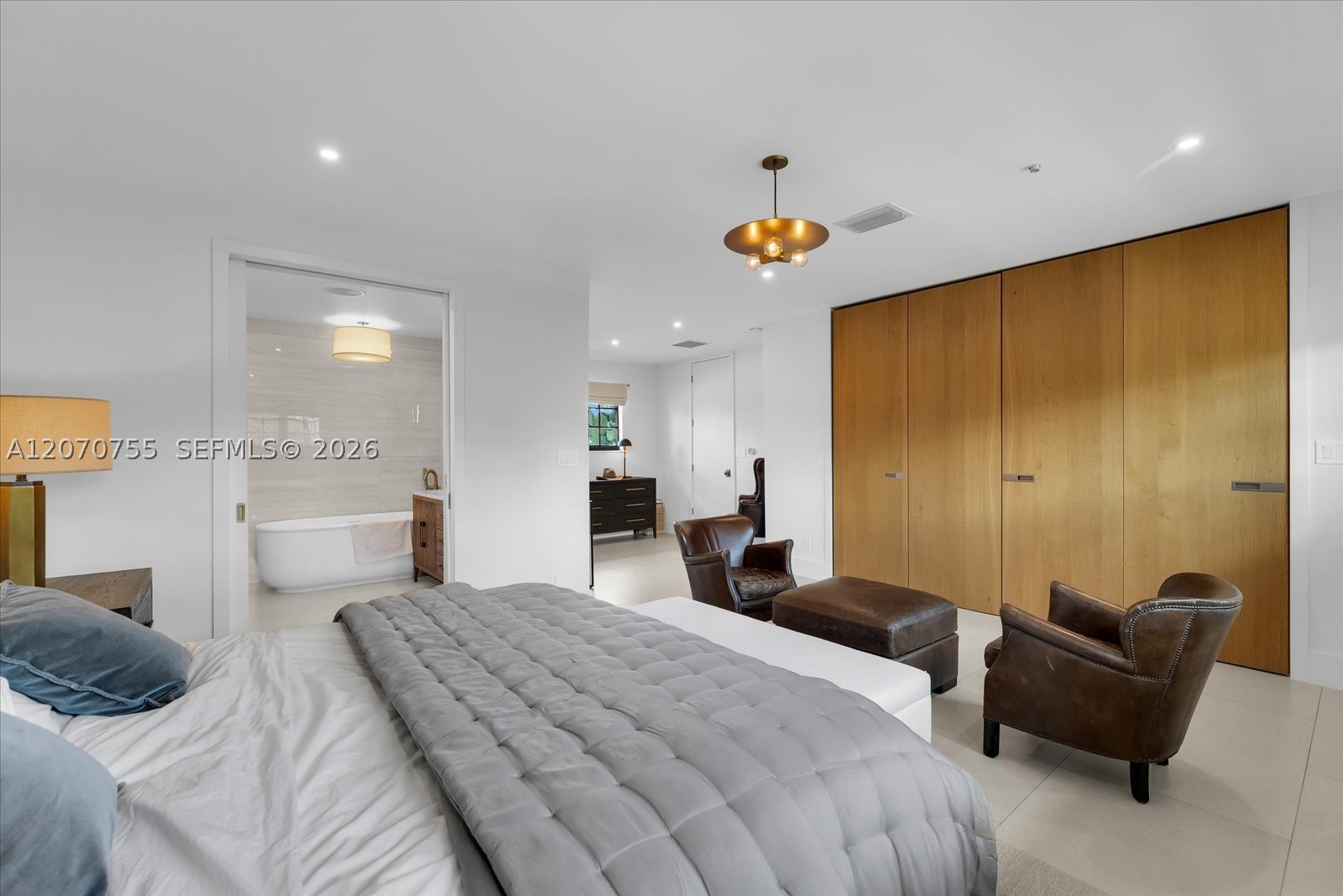 287 Palm Ave Miami Beach, FL 33139