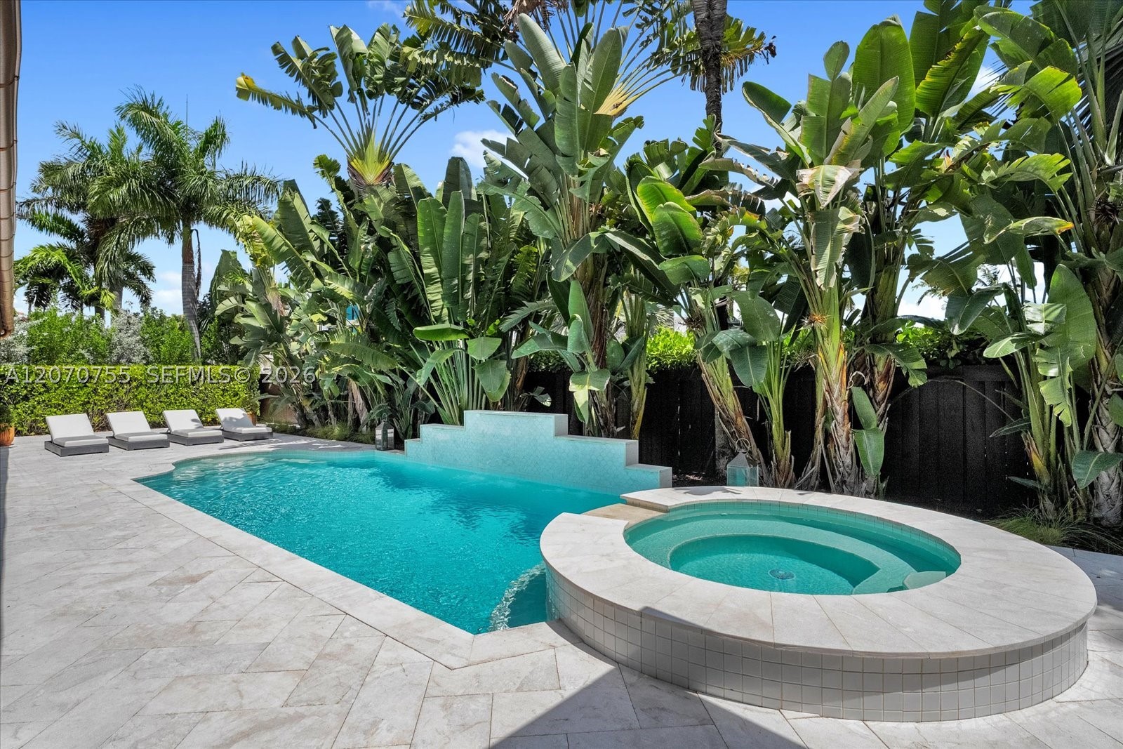 287 Palm Ave Miami Beach, FL 33139