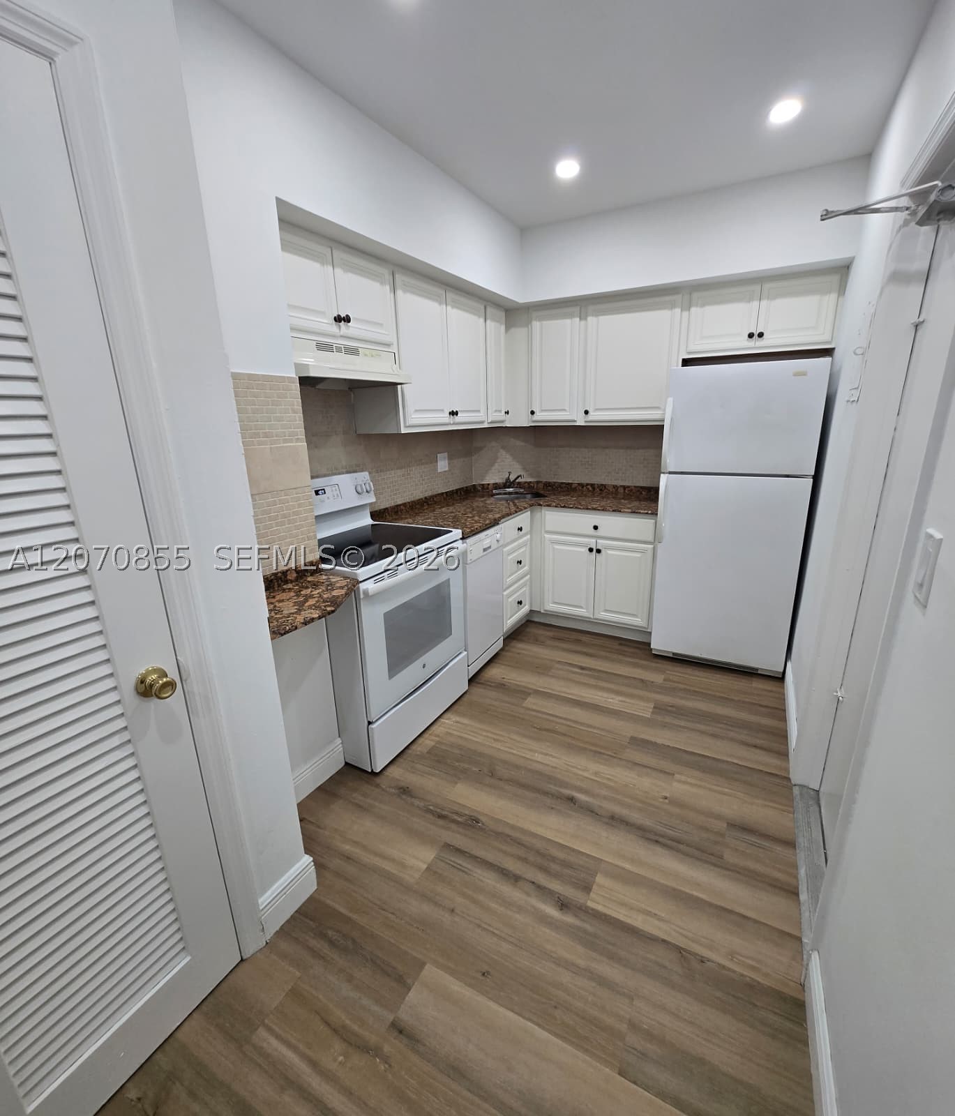 2424 SE 17th Cswy #110B