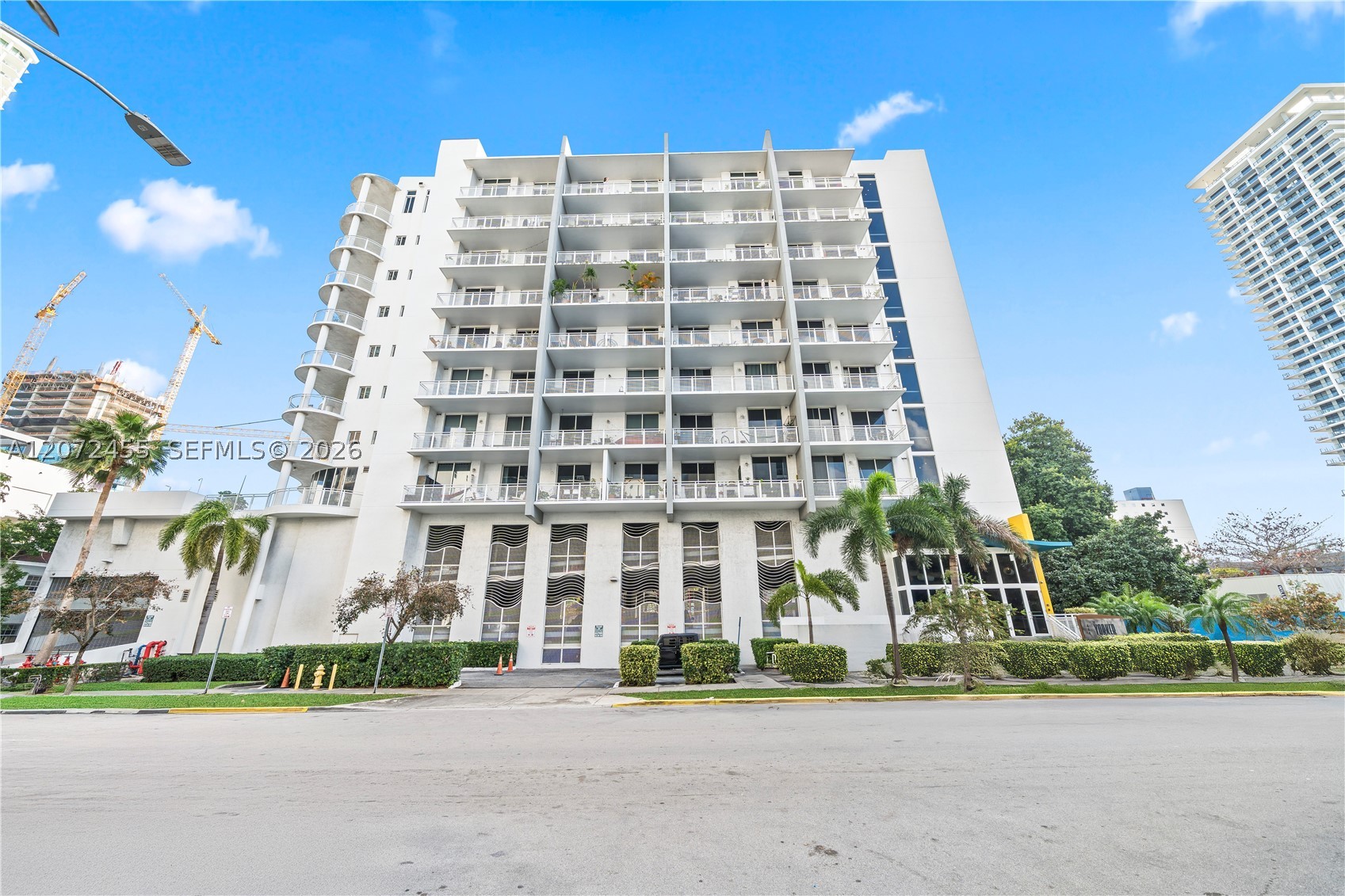 444 NE 30th St #702 Miami, FL 33137
