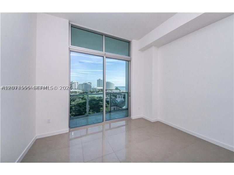 image 500 Brickell East5
