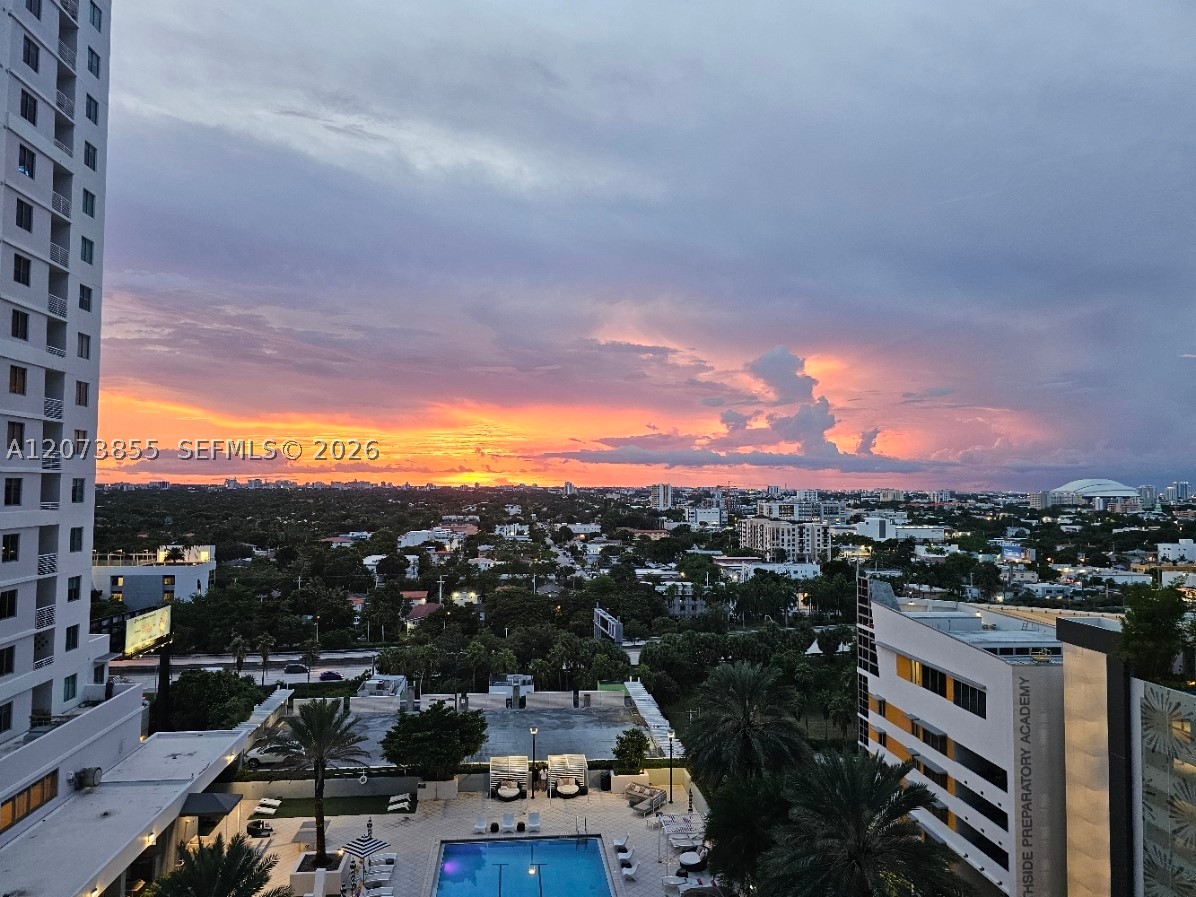 image Brickell Ten10