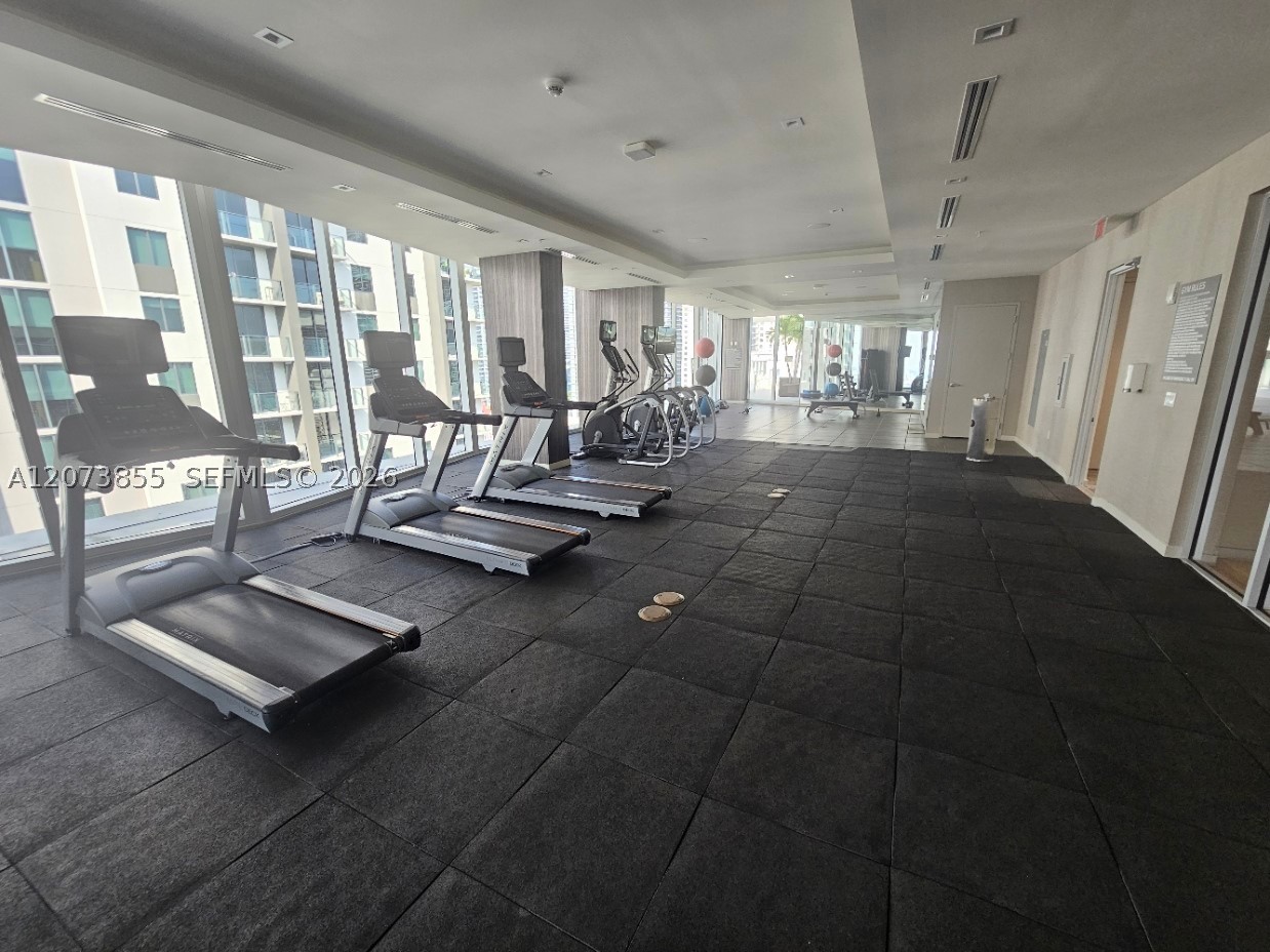 image Brickell Ten11