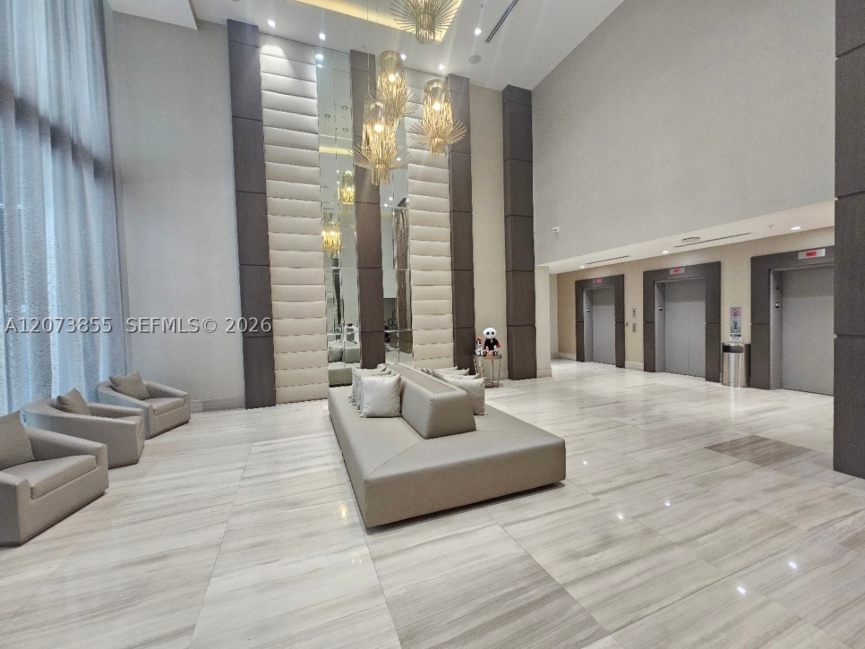 image Brickell Ten22