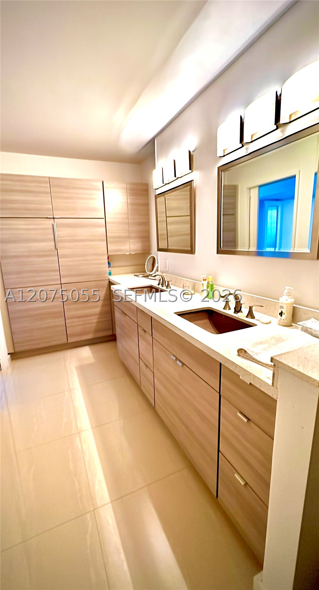 209 N Fort Lauderdale Bch Blvd #10A Fort Lauderdale, FL 33304