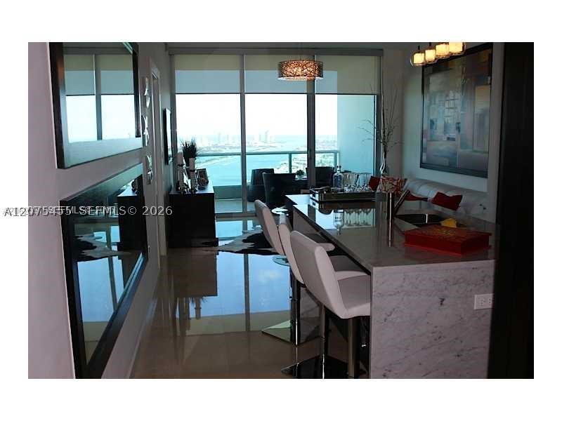 900 Biscayne Blvd #4207
