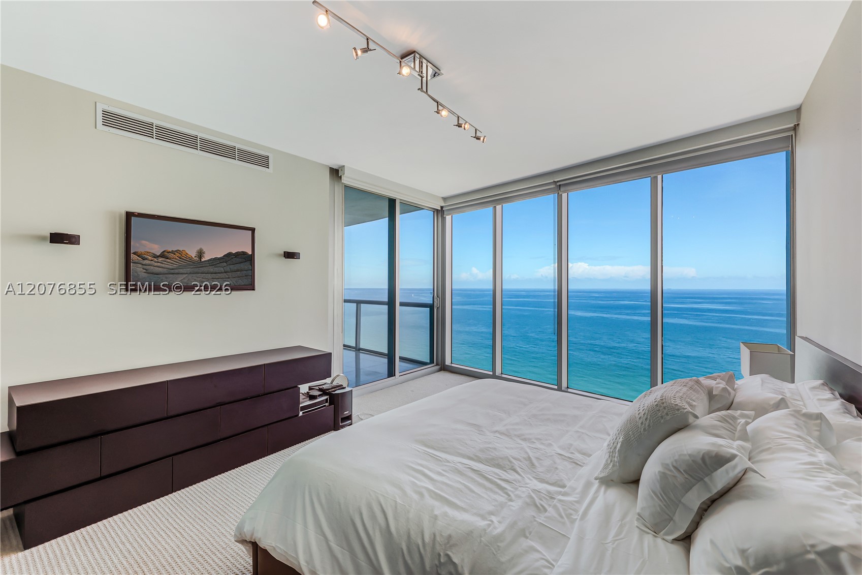 17001 Collins Ave #2508 Sunny Isles Beach, FL 33160