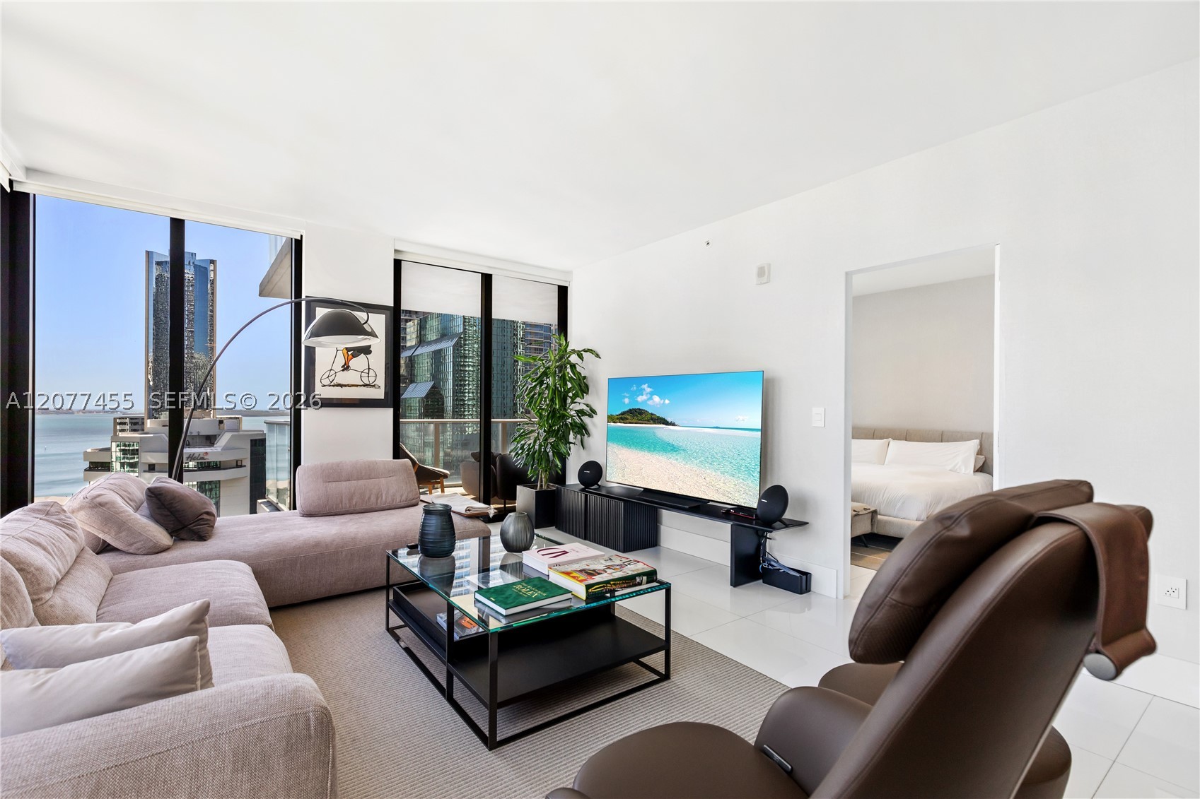 1010 Brickell Ave #1701 Miami, FL 33131