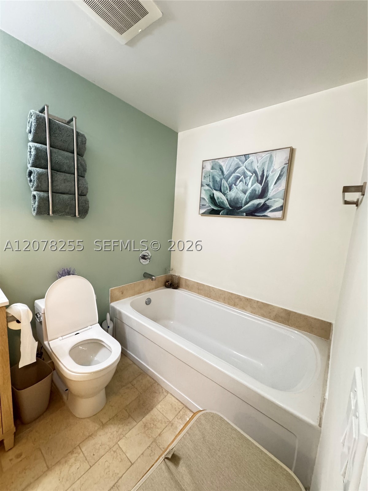 image Axis on Brickell North7