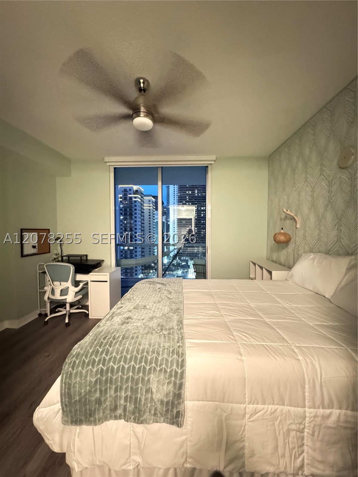 image Axis on Brickell North8