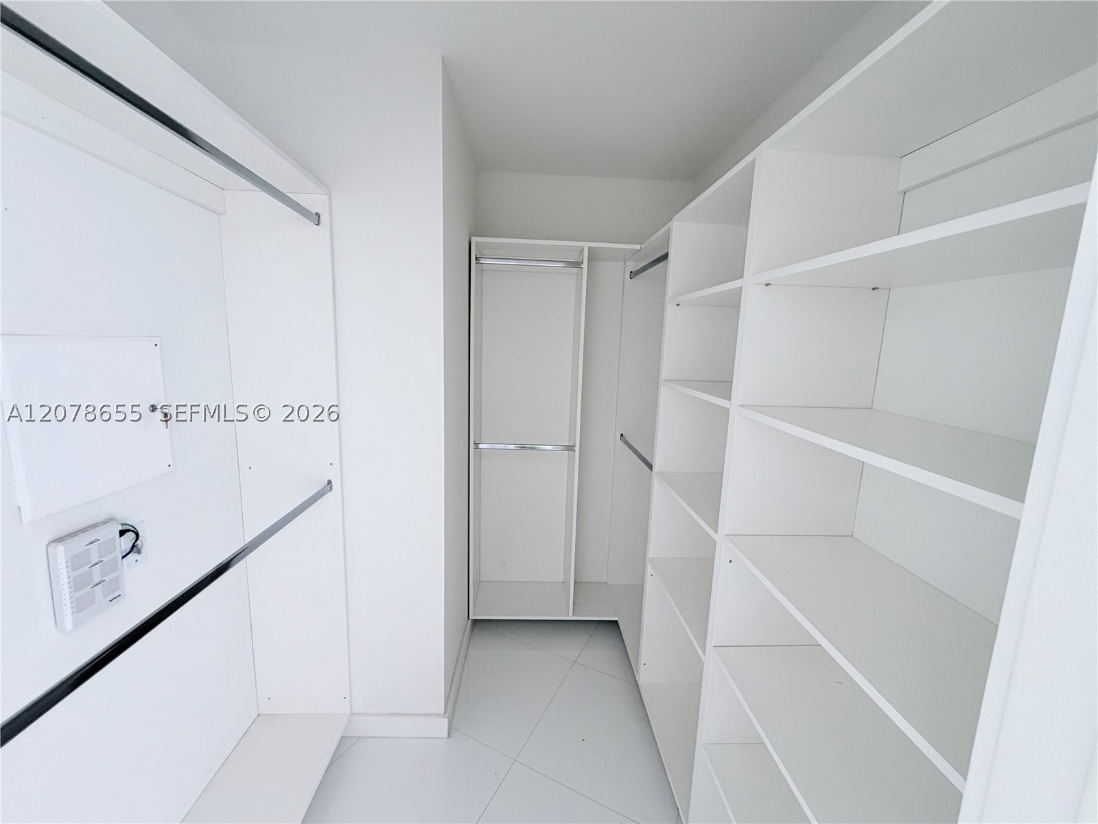 851 NE 1st Ave #3202 Miami, FL 33132