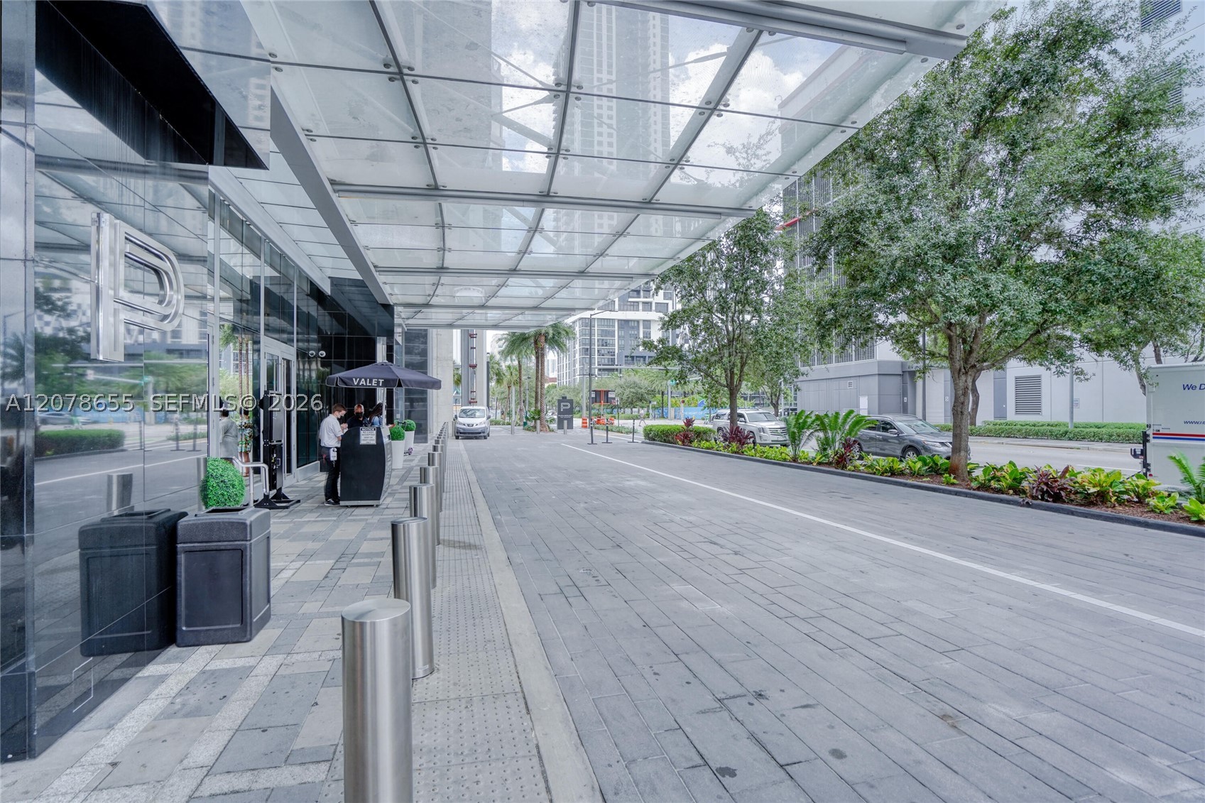 851 NE 1st Ave #3202 Miami, FL 33132