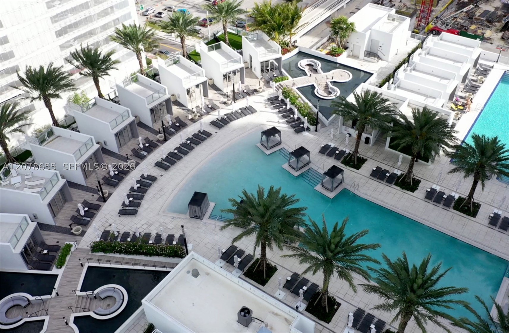 851 NE 1st Ave #3202 Miami, FL 33132