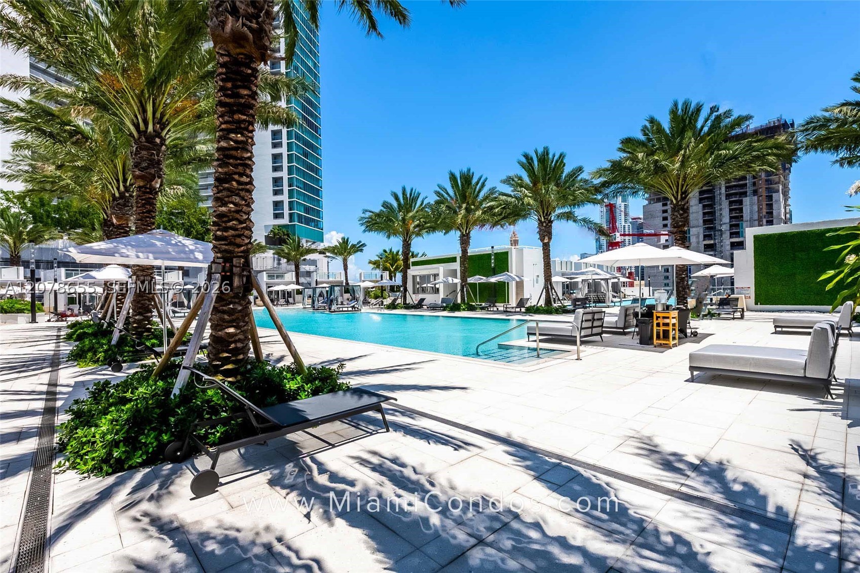 851 NE 1st Ave #3202 Miami, FL 33132