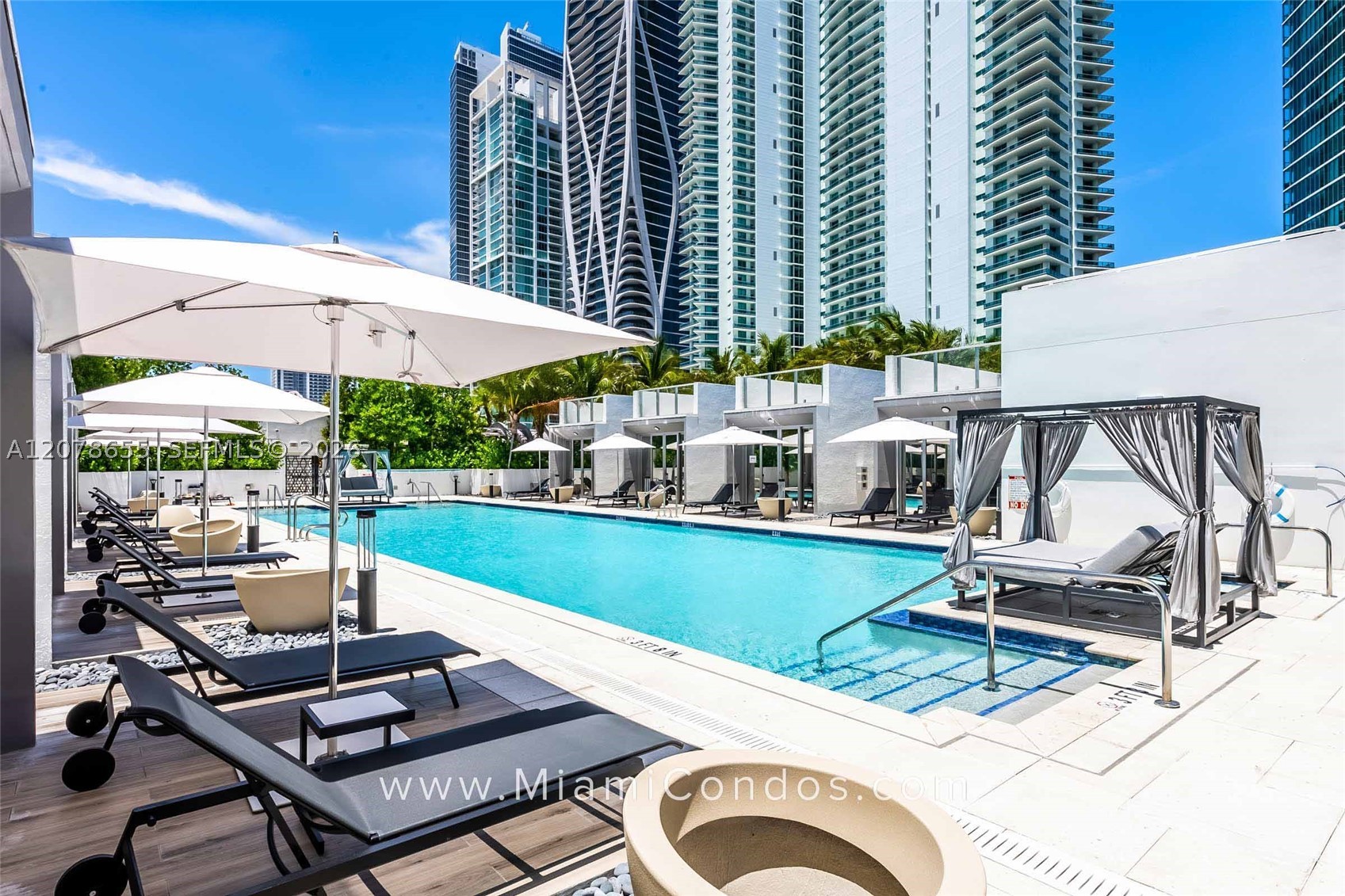 851 NE 1st Ave #3202 Miami, FL 33132