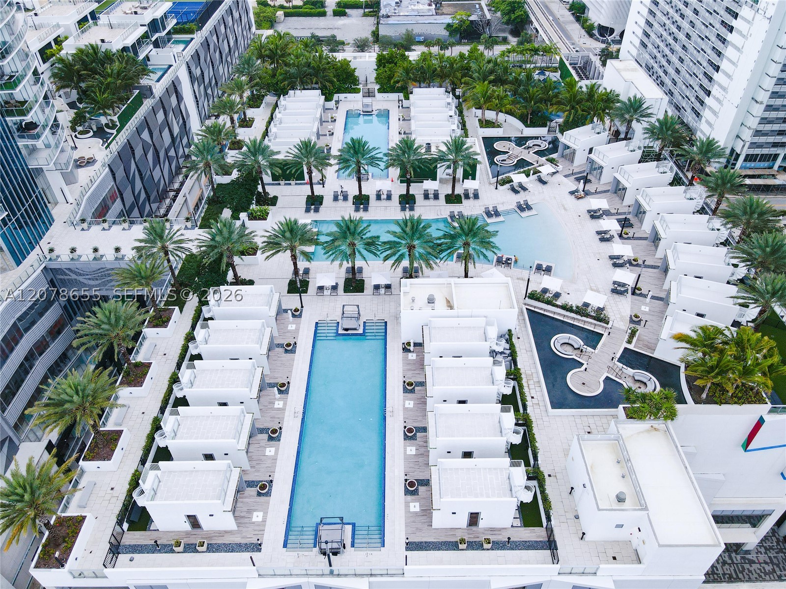 851 NE 1st Ave #3202 Miami, FL 33132