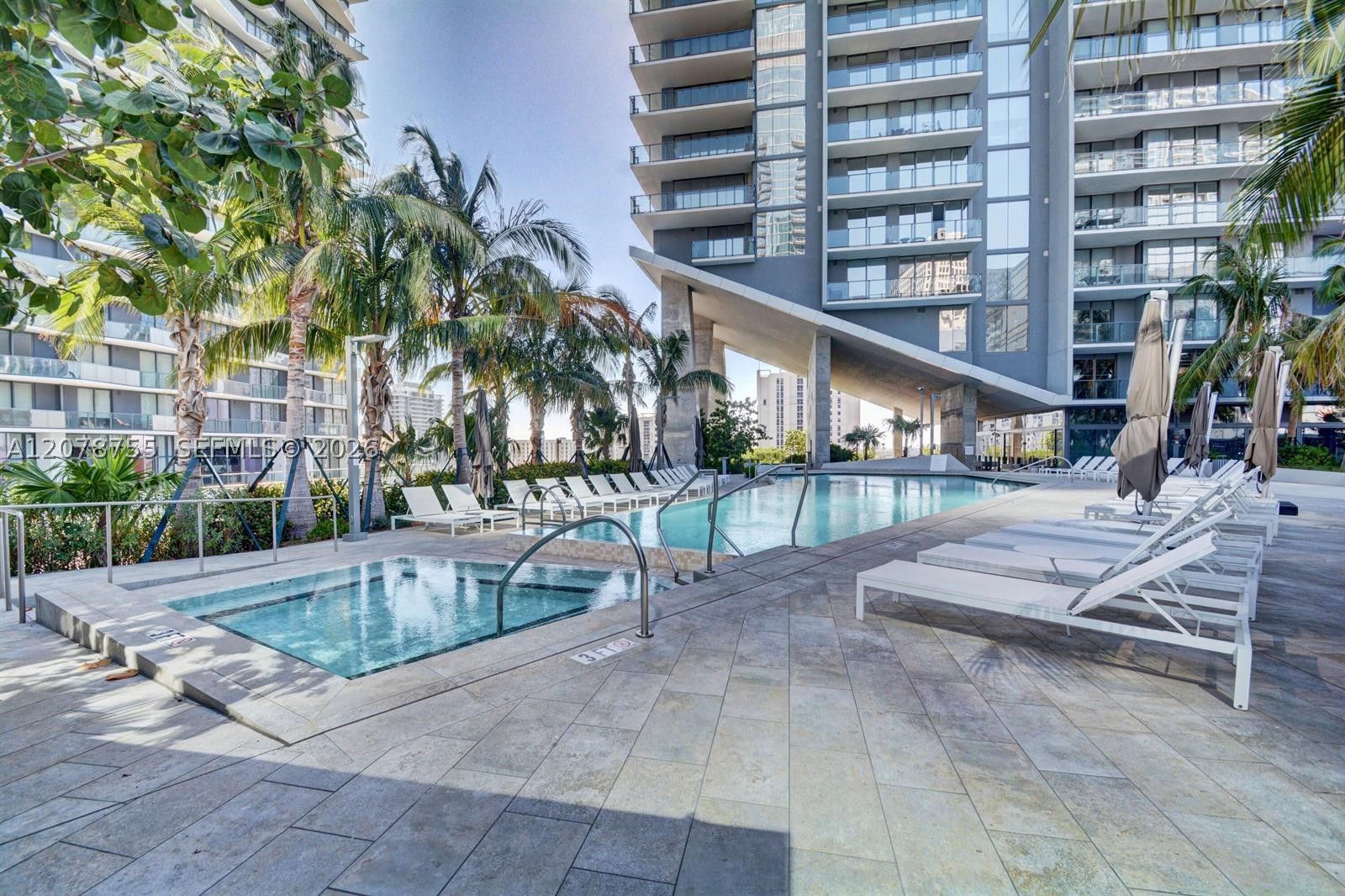 88 SW 7th St #1511 Miami, FL 33130