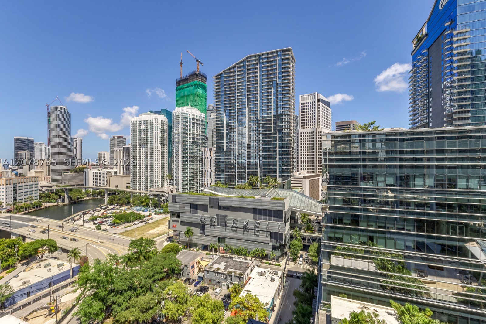 88 SW 7th St #1511 Miami, FL 33130