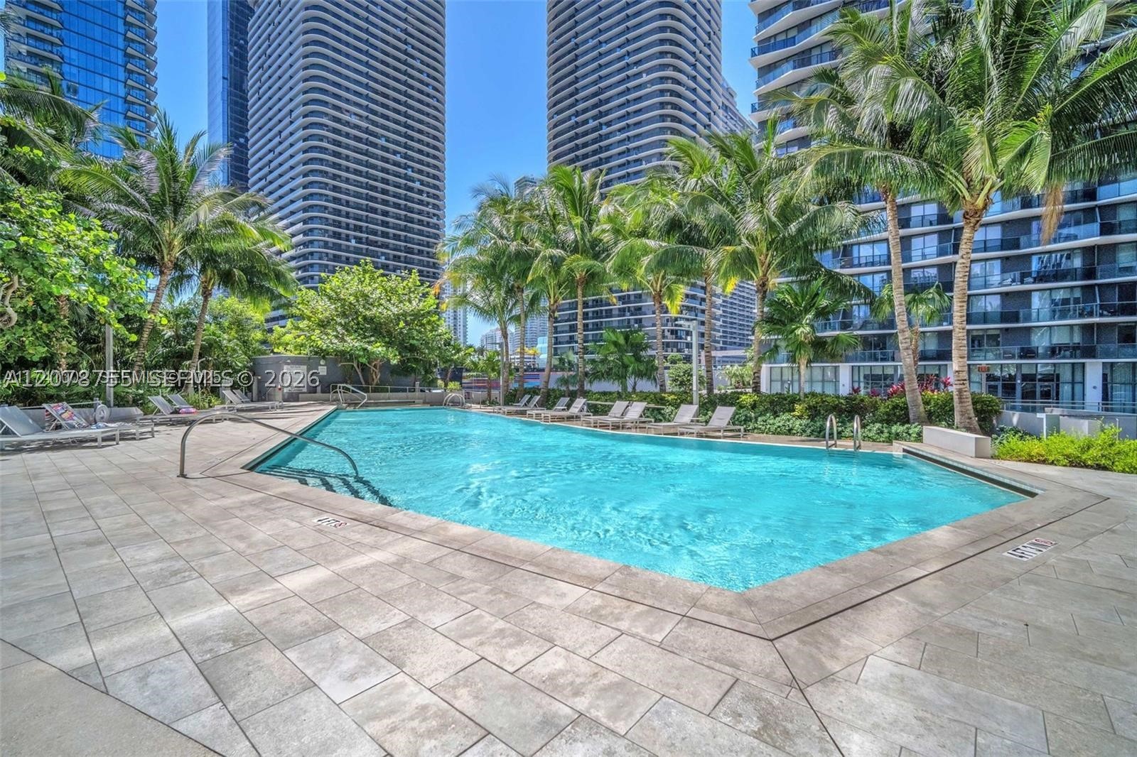 88 SW 7th St #1511 Miami, FL 33130