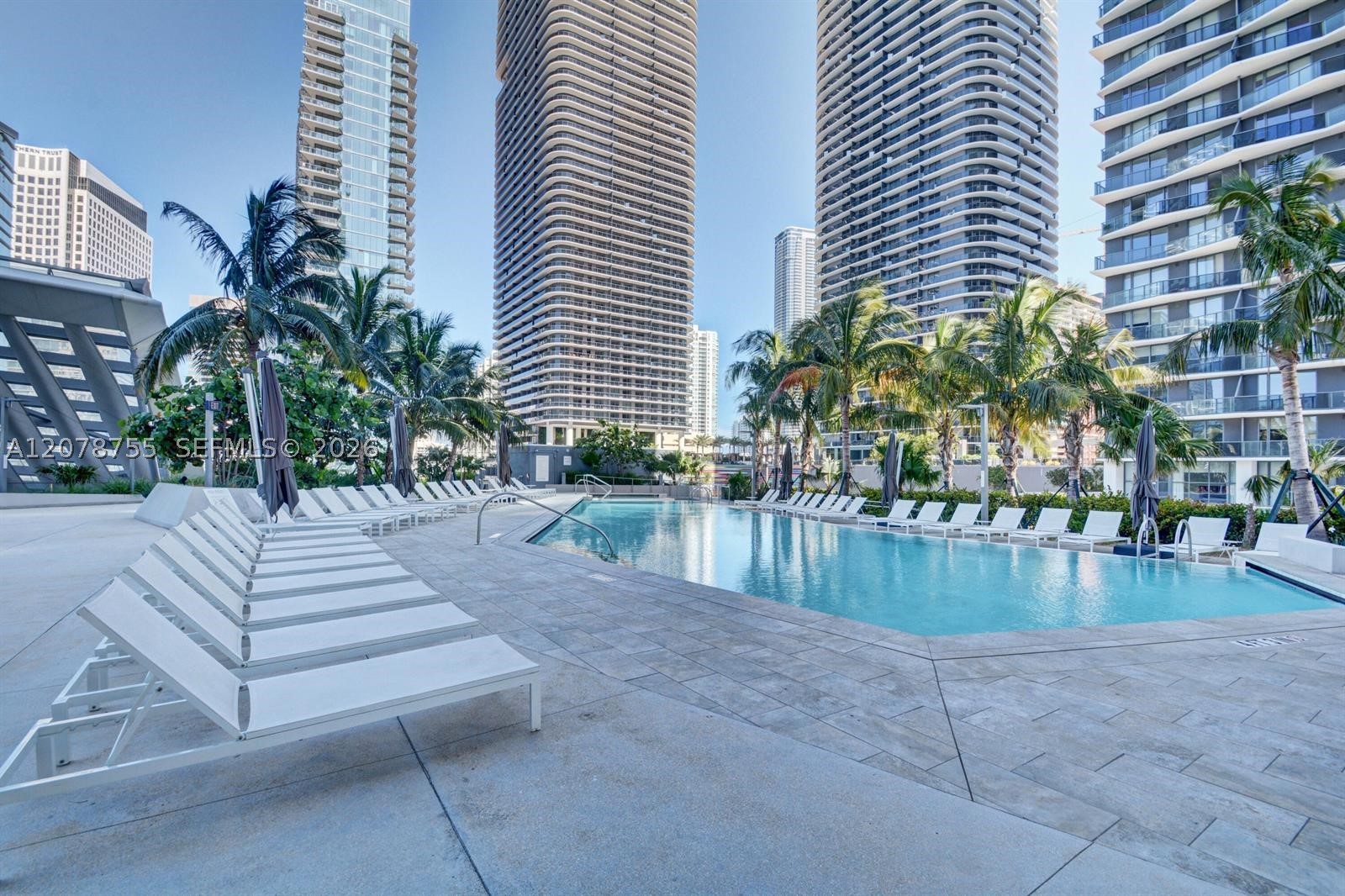 88 SW 7th St #1511 Miami, FL 33130