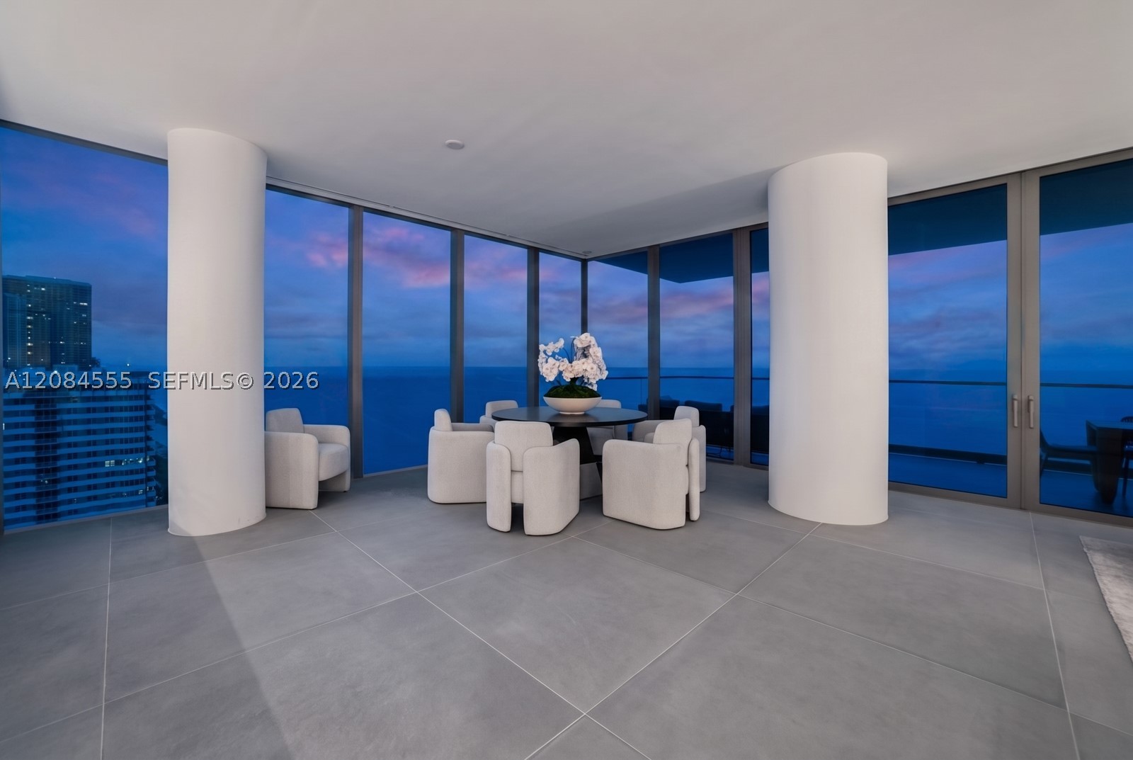 image 2000 Ocean7