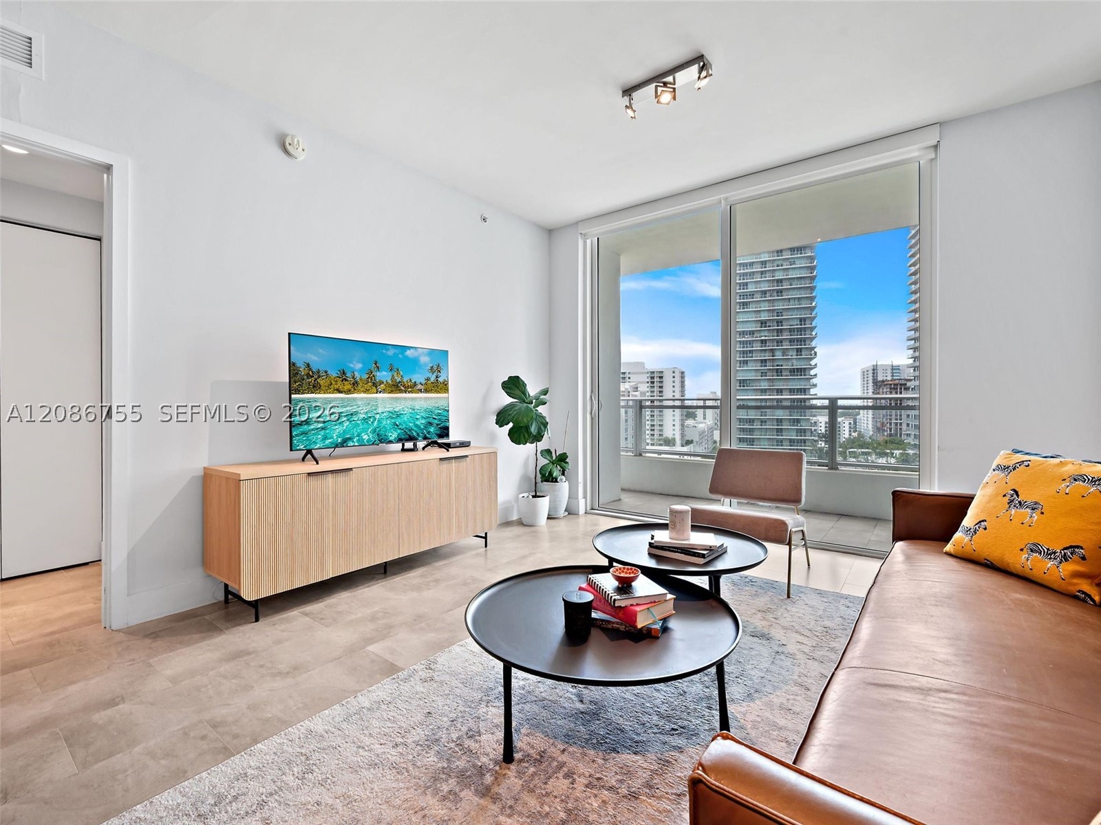 image The Bond on Brickell2