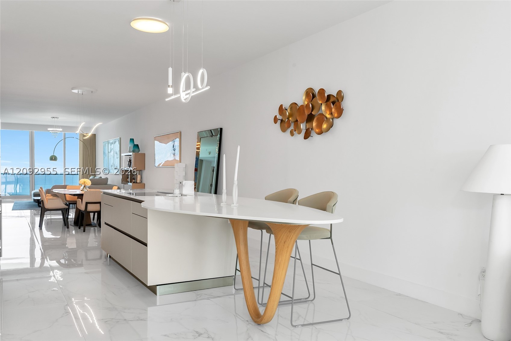 image Jade Signature34