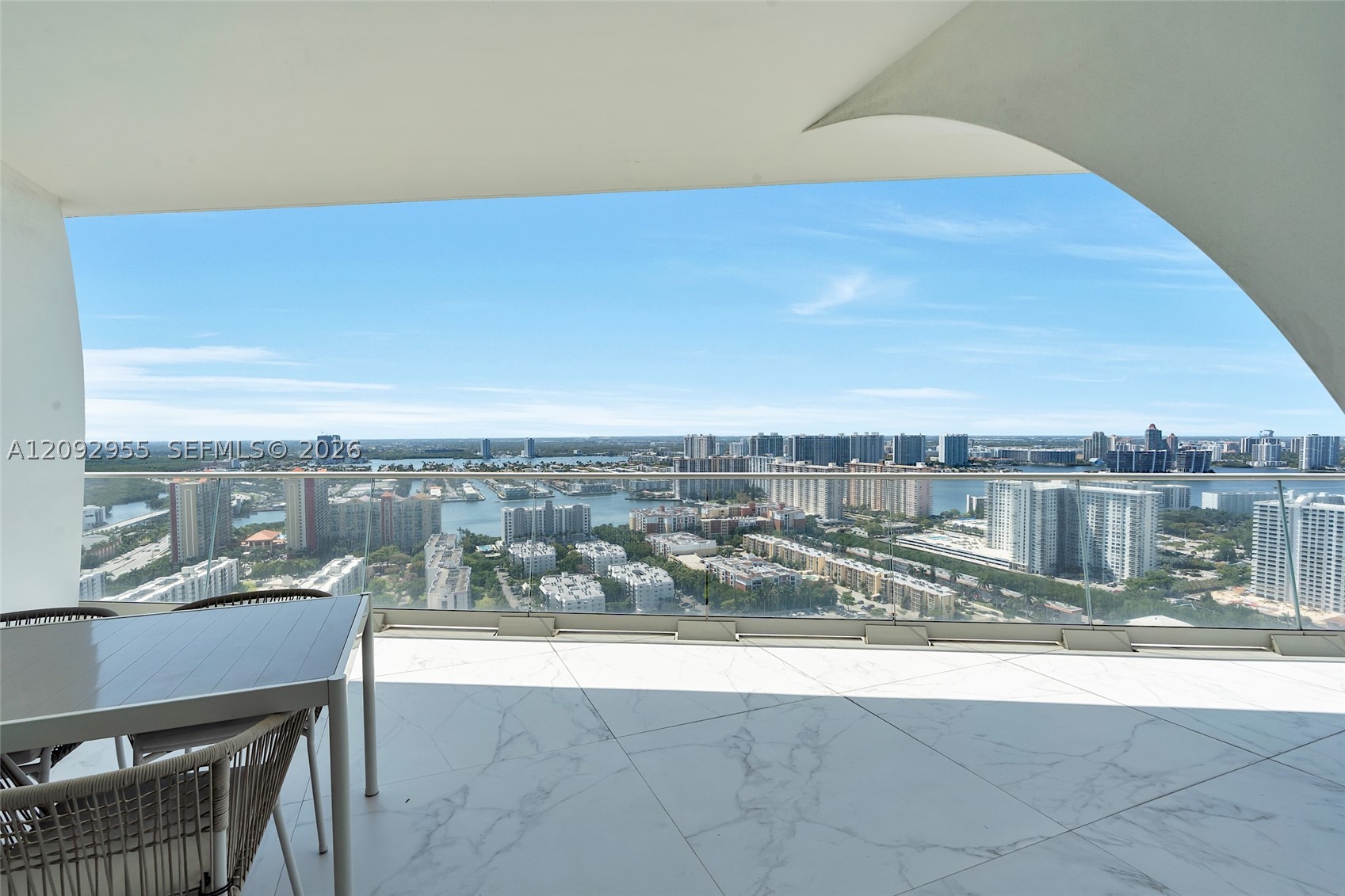 image Jade Signature40