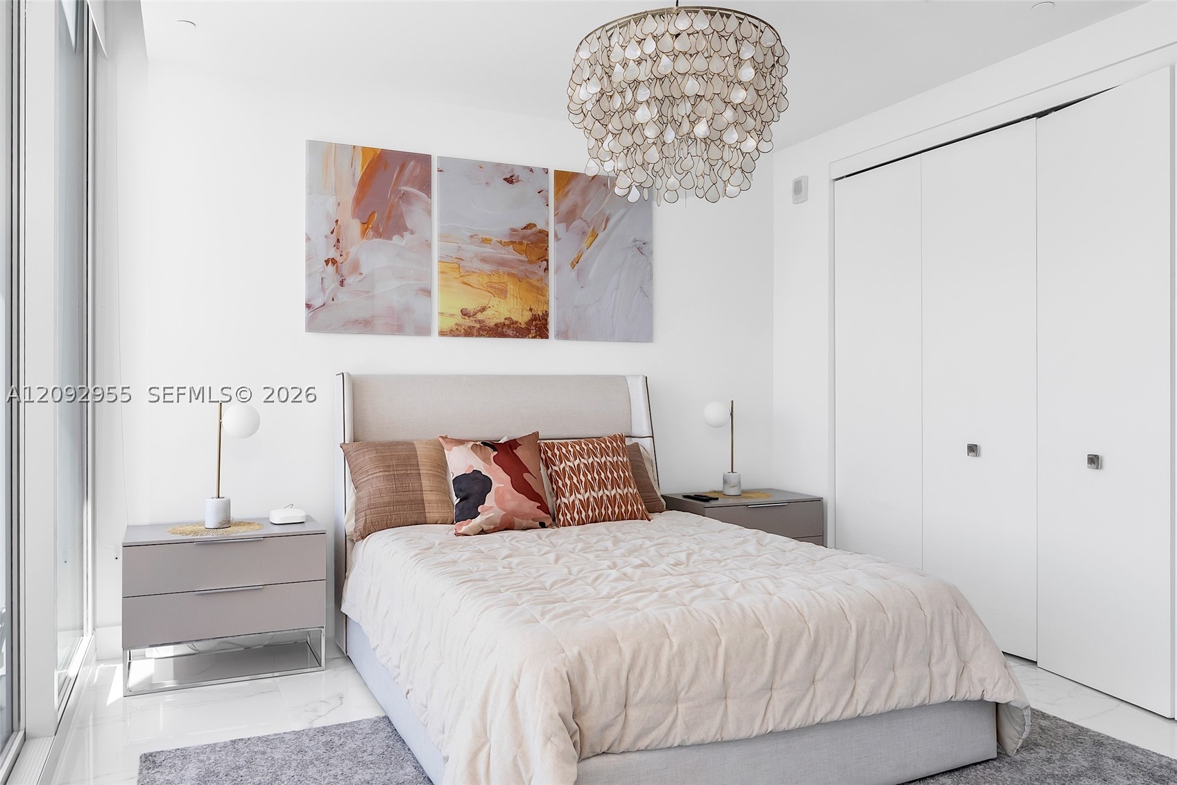 image Jade Signature47