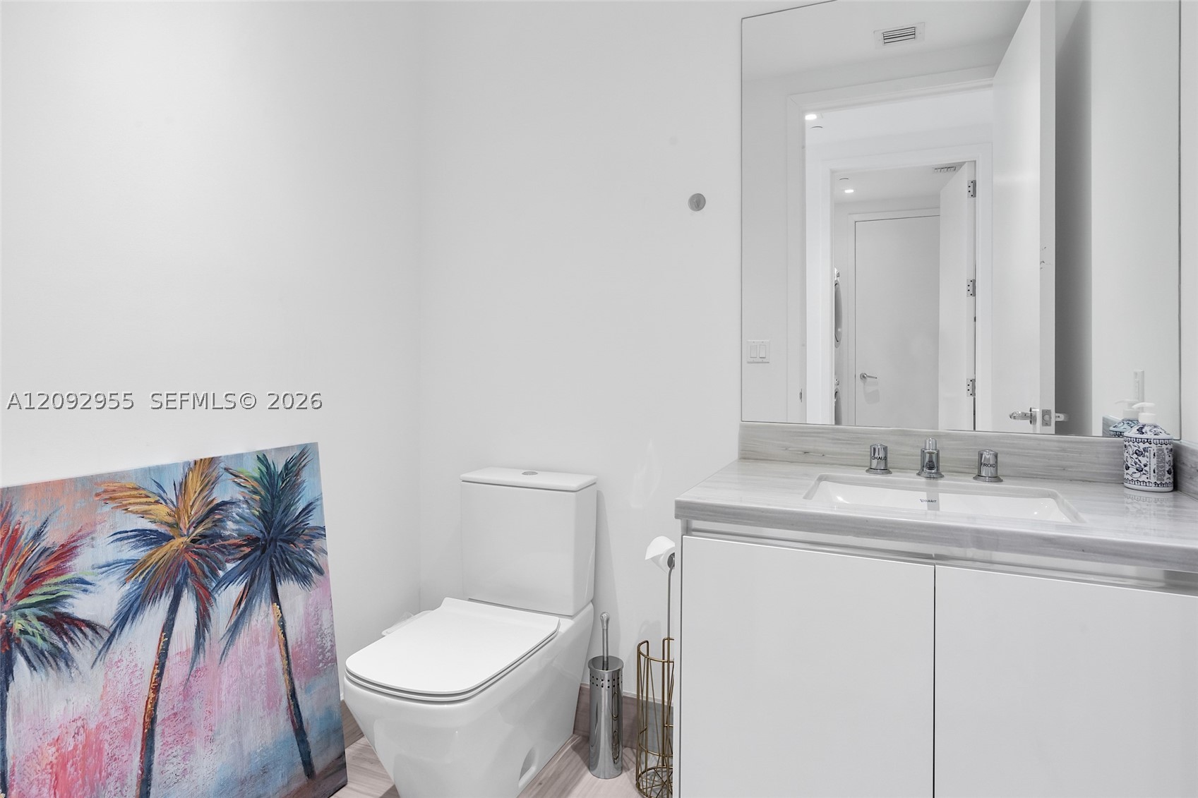 image Jade Signature50