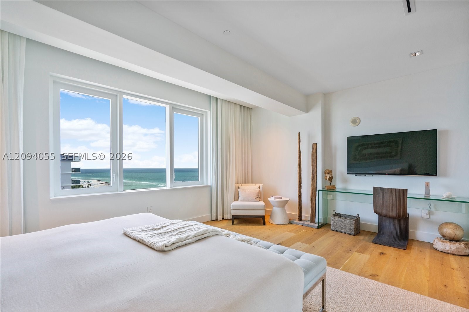 102 24th St #PH-1607 Miami Beach, FL 33139