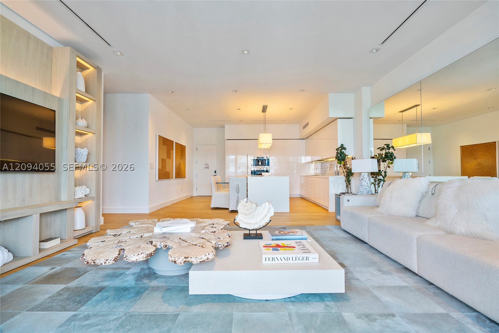 102 24th St #PH-1607 Miami Beach, FL 33139